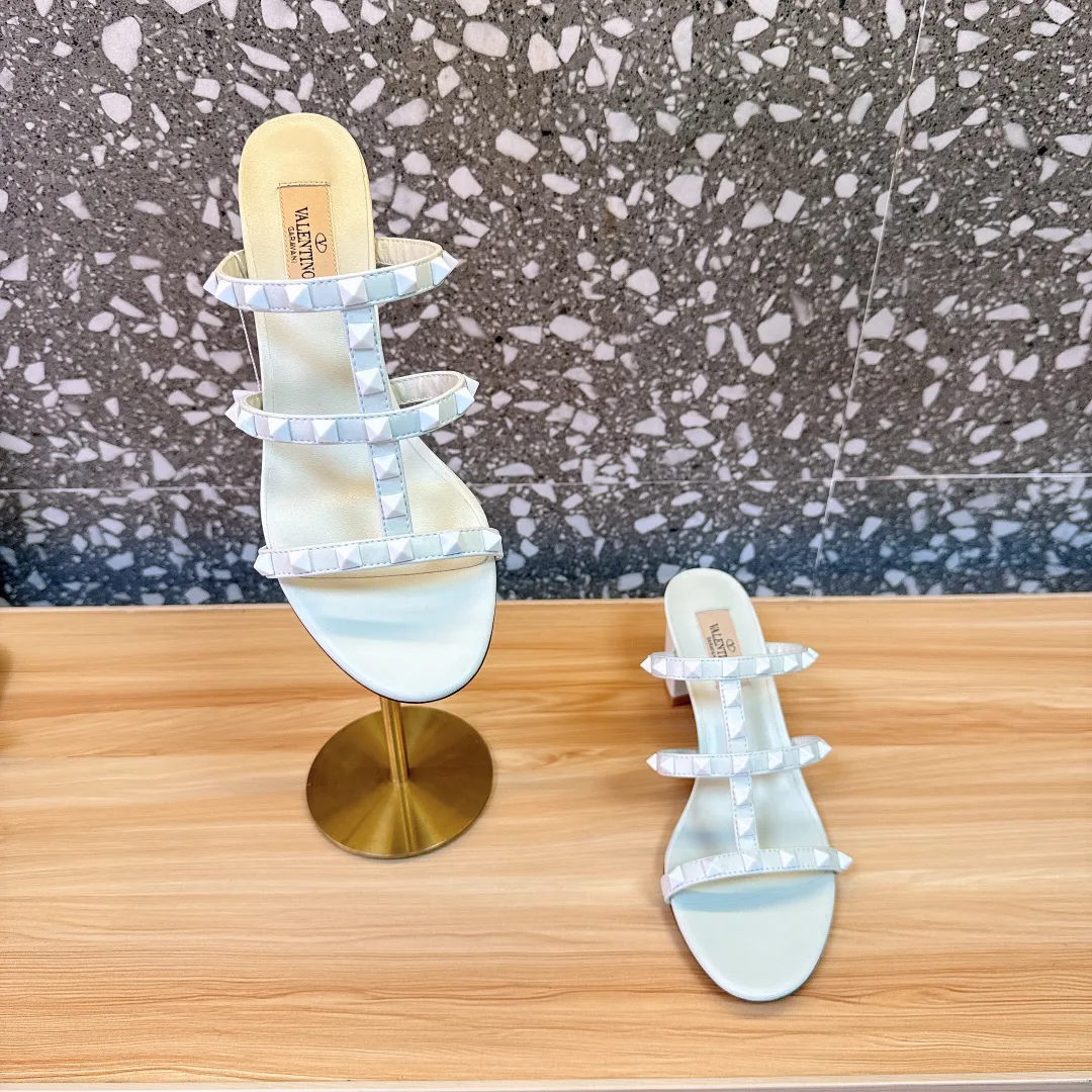 Босоножки Женские Valentino 10994217