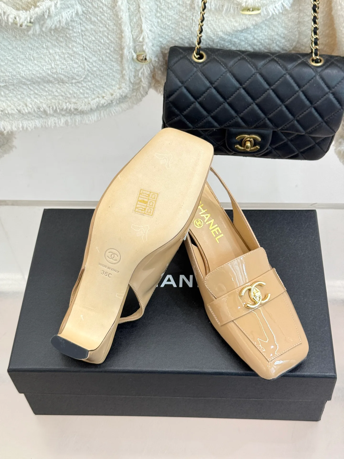 Босоножки Женские Chanel 17699631