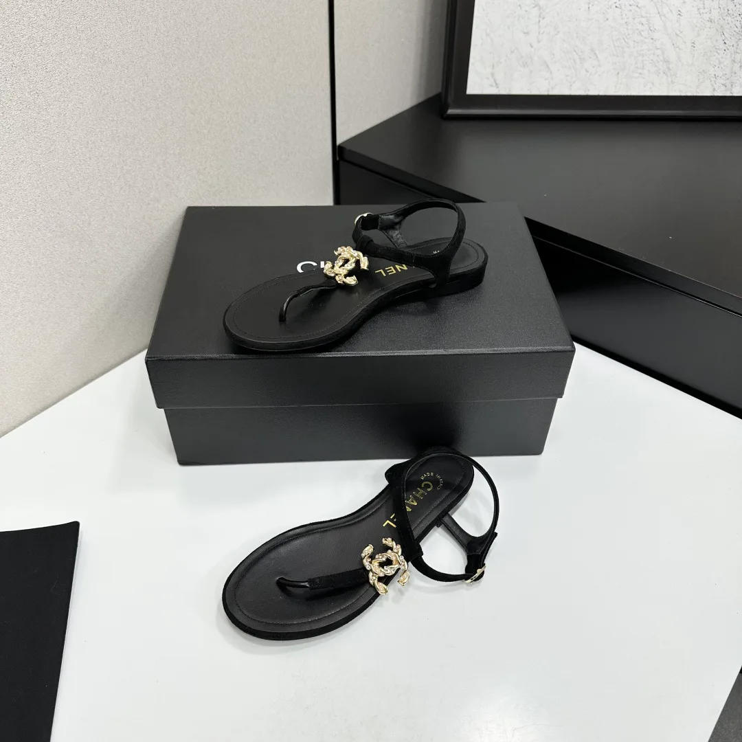 Сандалии Женские Chanel 11579283