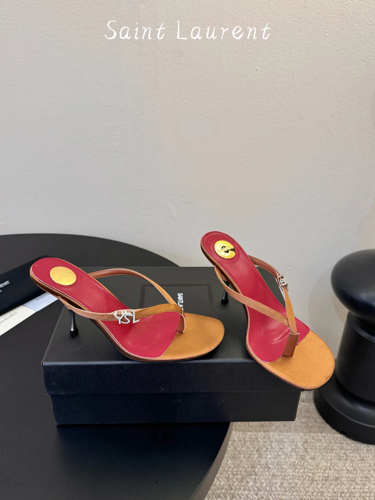 Босоножки Женские Saint Laurent 13077807