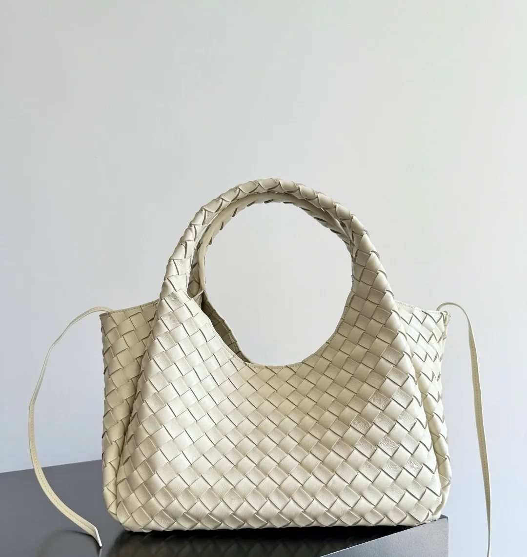 Классические Сумки Женские Bottega Veneta 11877860