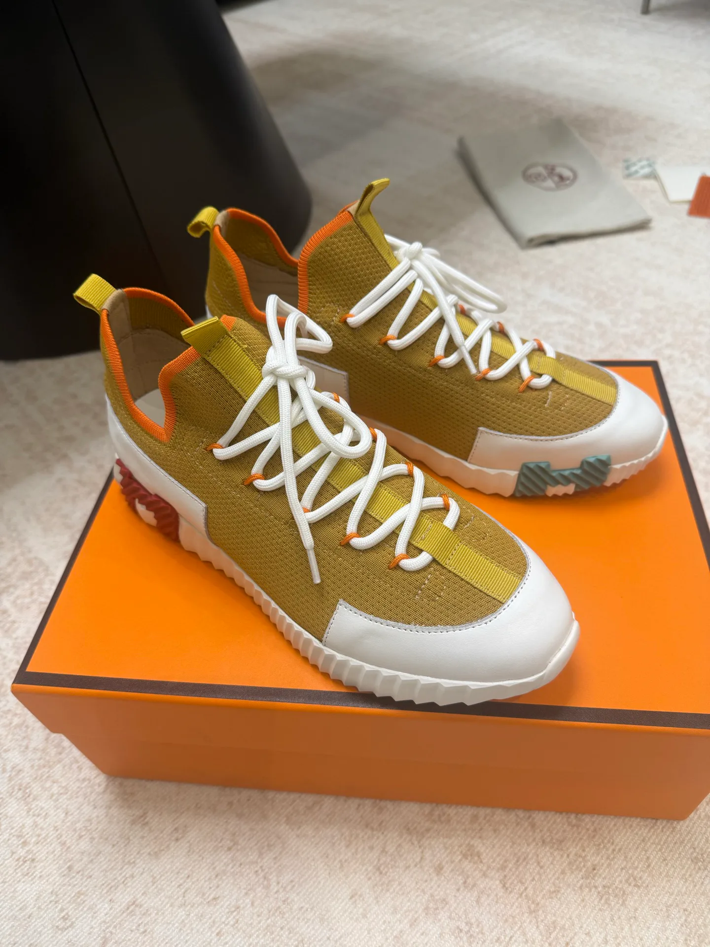 Кроссовки Женские Hermes 11628841