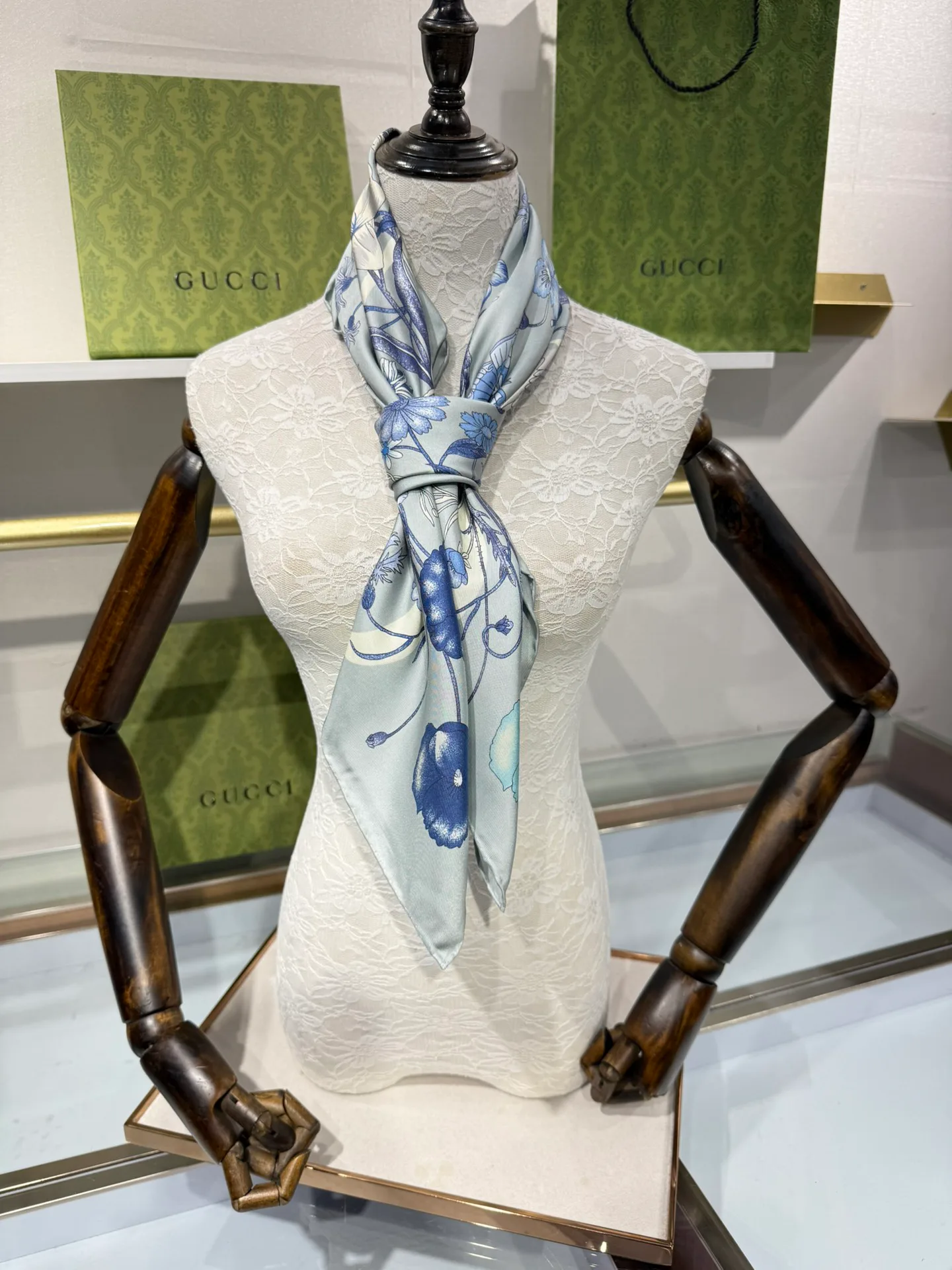 Шарфы Gucci 30269