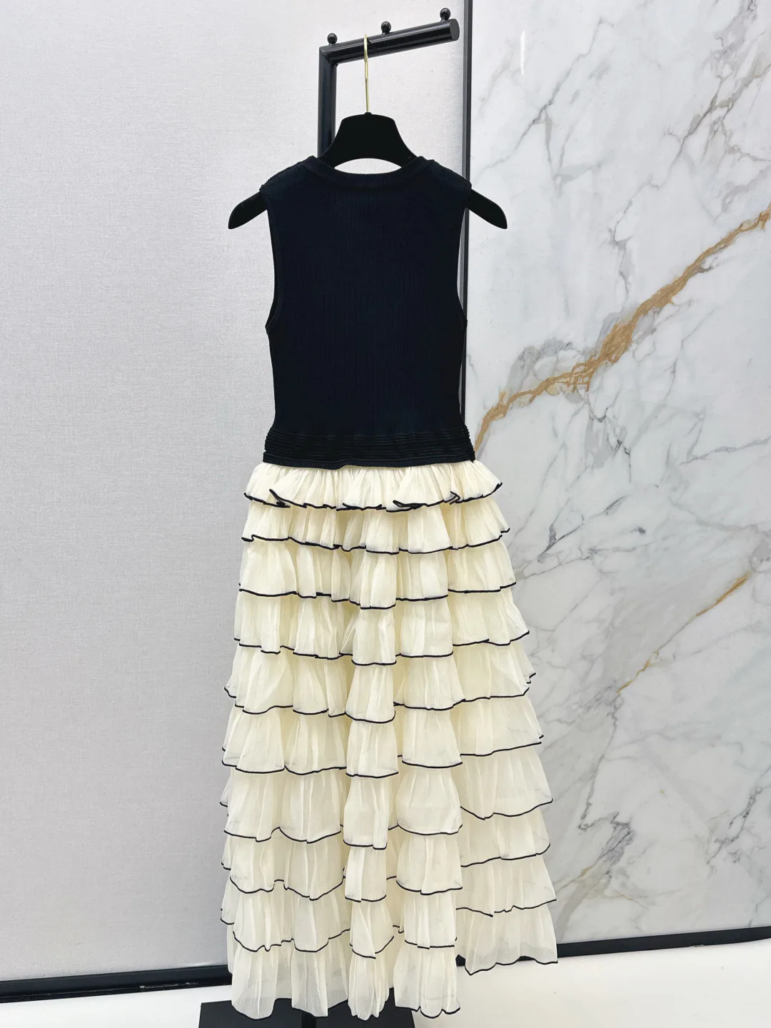 Платья Женские Celine 11626712