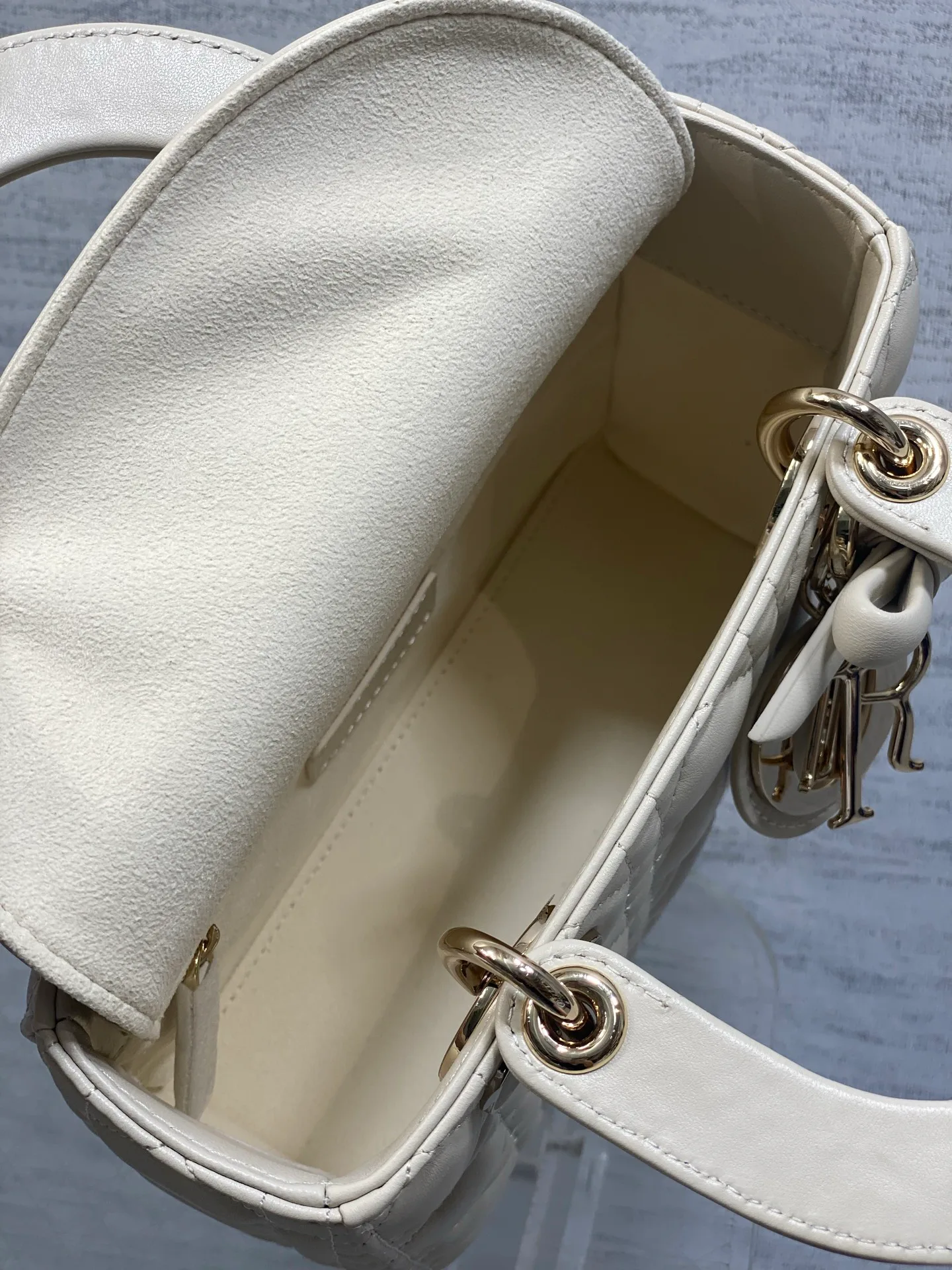 Классические Сумки Женские Christian Dior 17601471