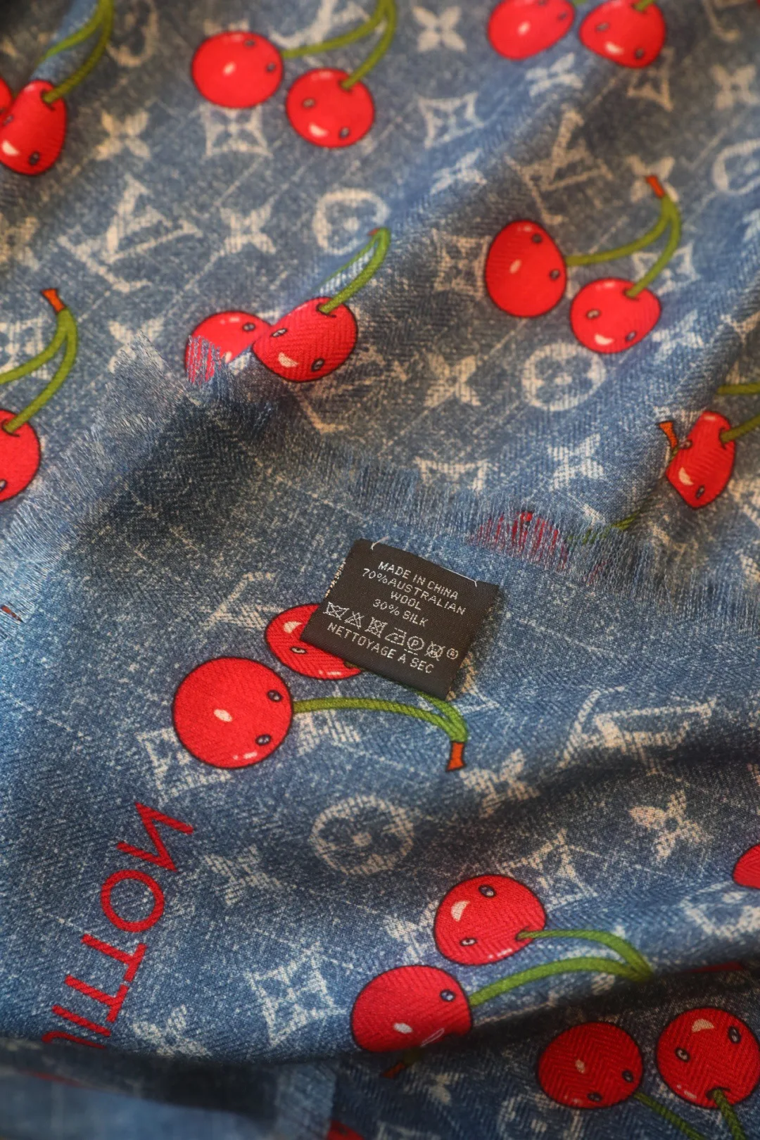 Платки Louis Vuitton 11852781