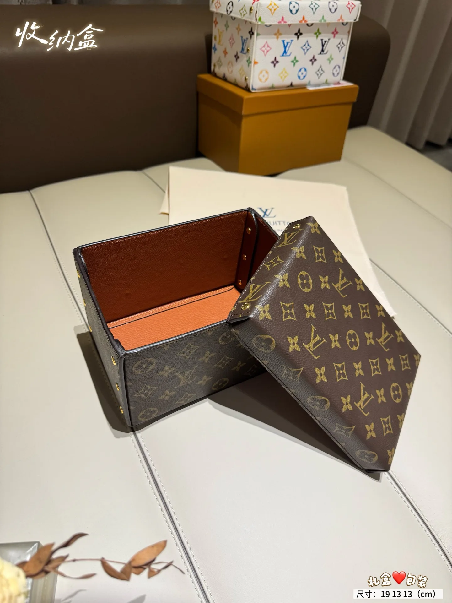 Текстиль Louis Vuitton 18013181