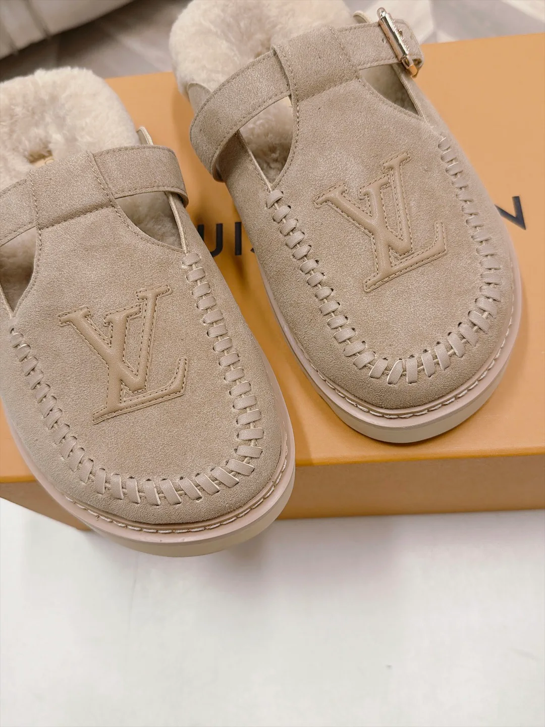 Мюли И Сабо Женские Louis Vuitton 18366822