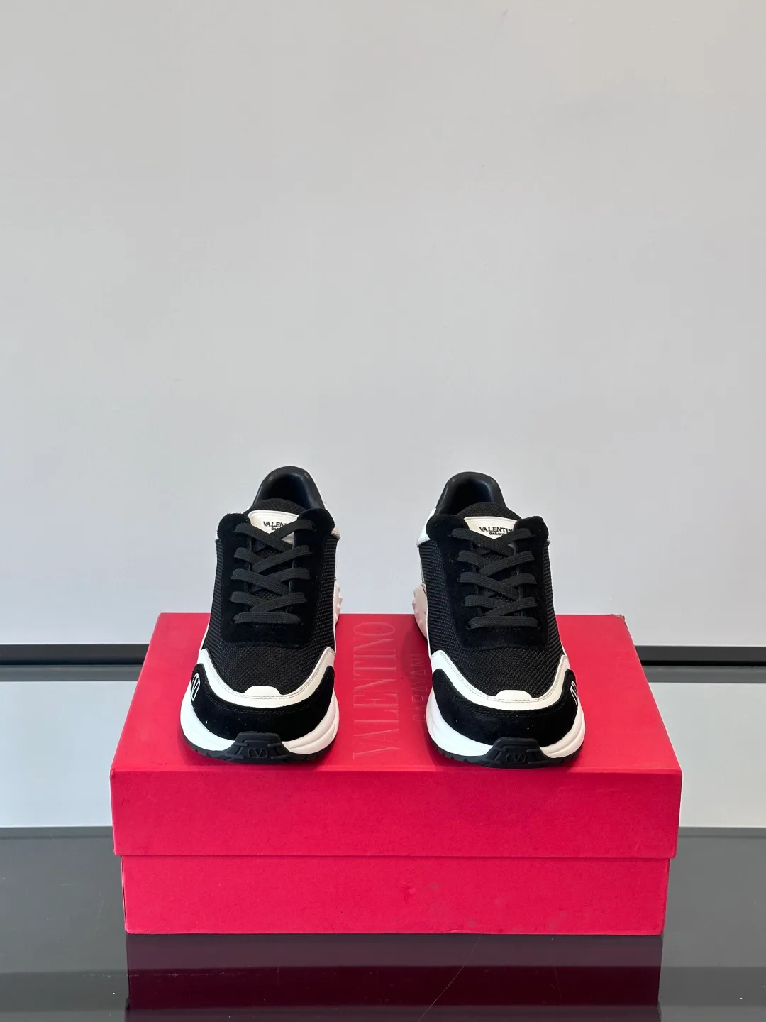 Кроссовки Мужские Valentino 25438