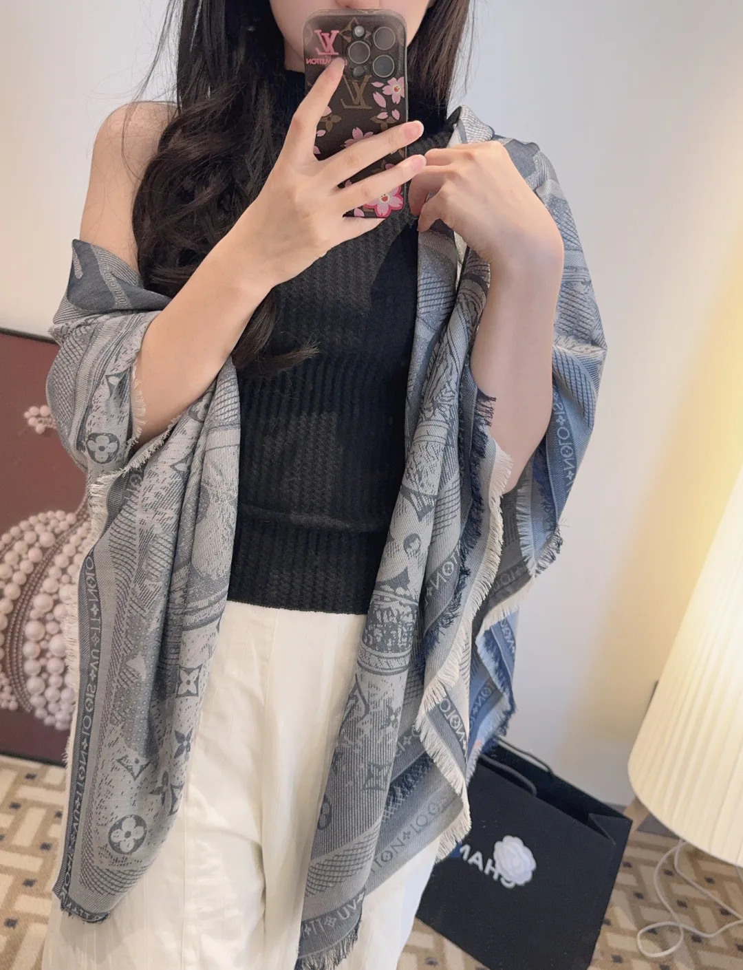 Шарфы Louis Vuitton 497630