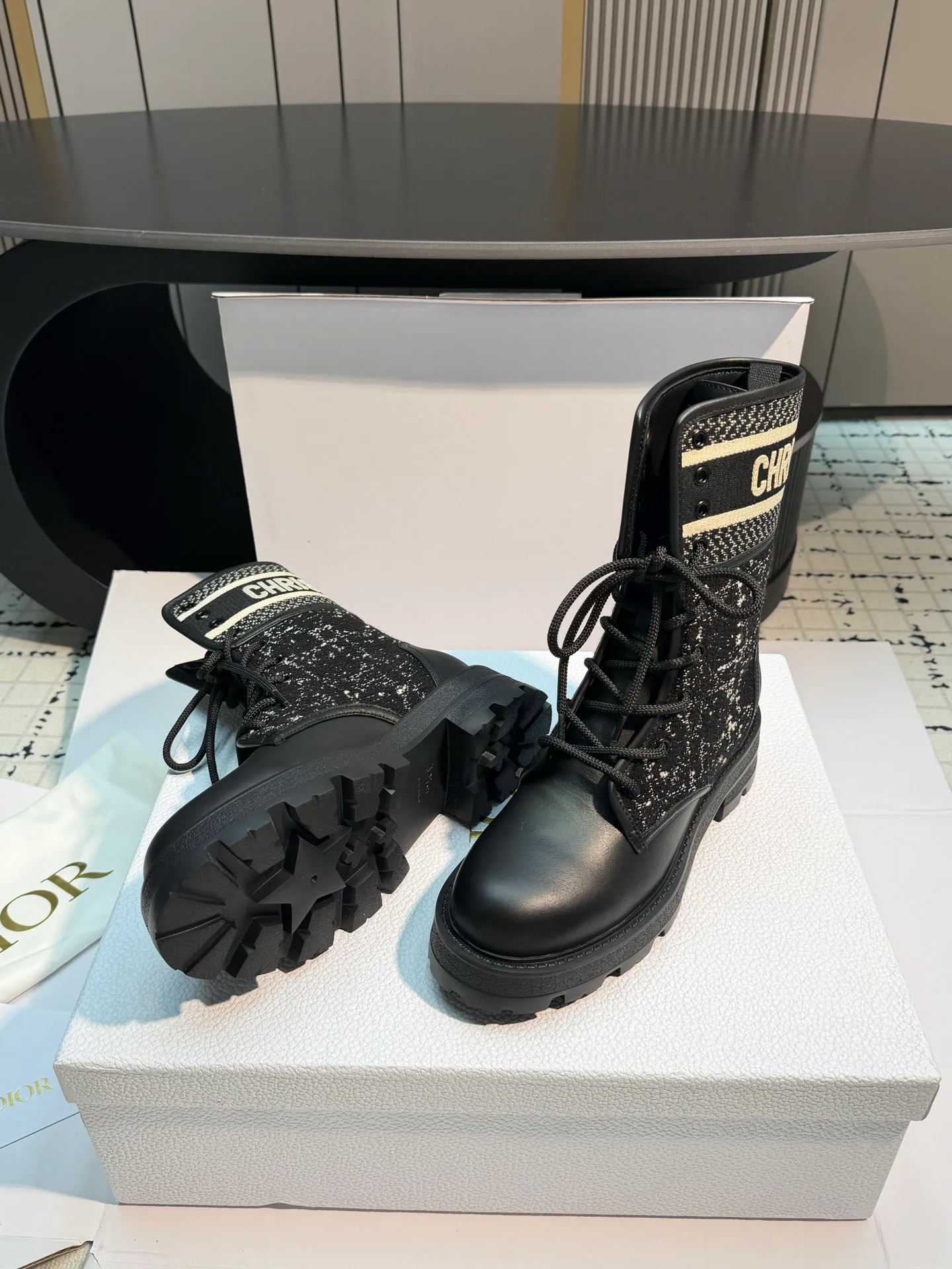 Ботинки Женские Christian Dior 18612616