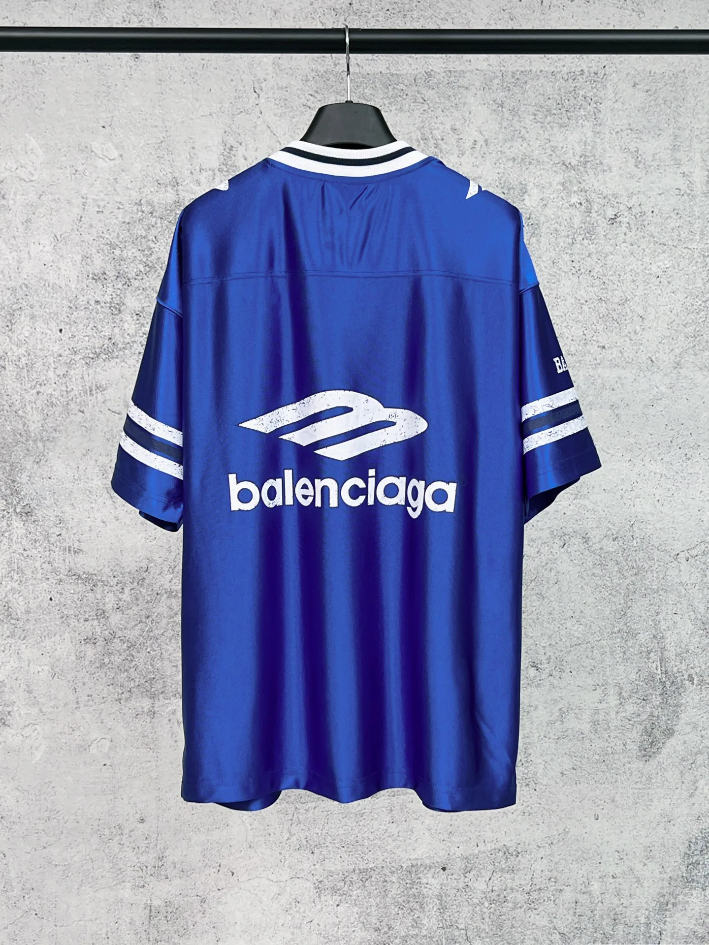 Футболки Женские Balenciaga 9465352