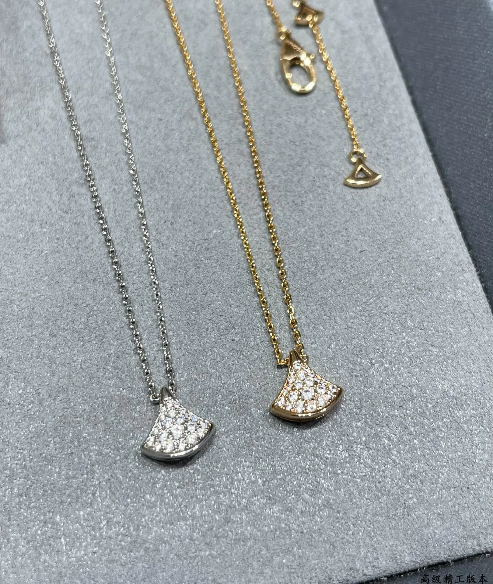 Бижутерия Bvlgari 99400