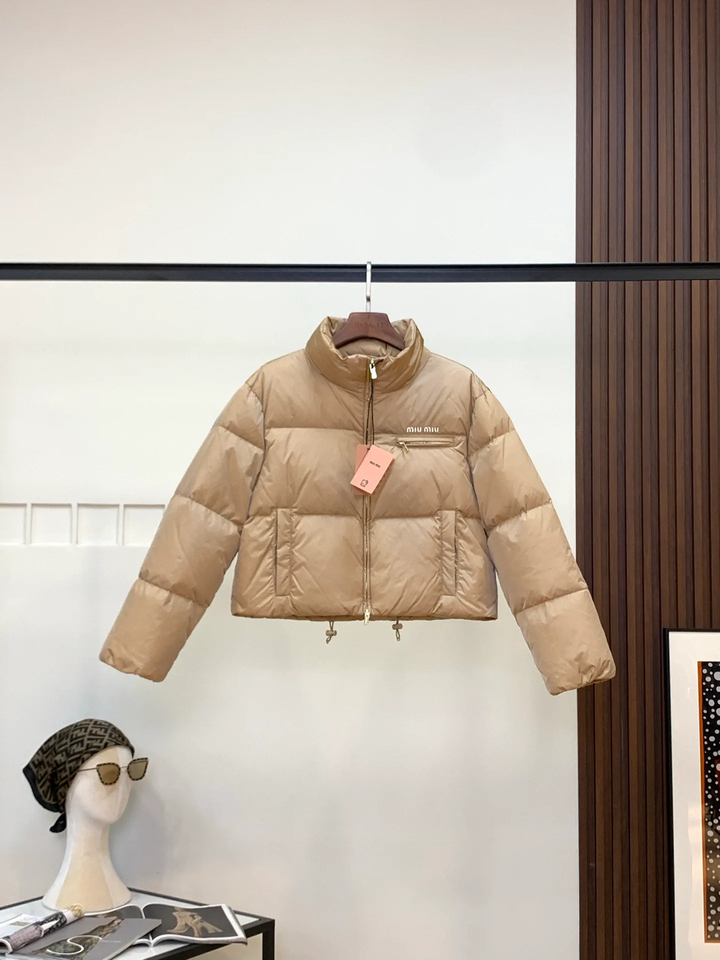 Куртки И Пуховики Женские Miu Miu 1373316