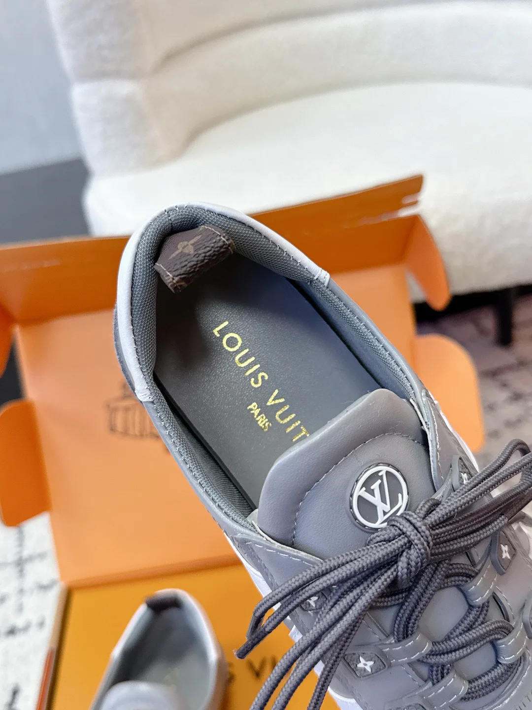 Кроссовки Женские Louis Vuitton 1752772