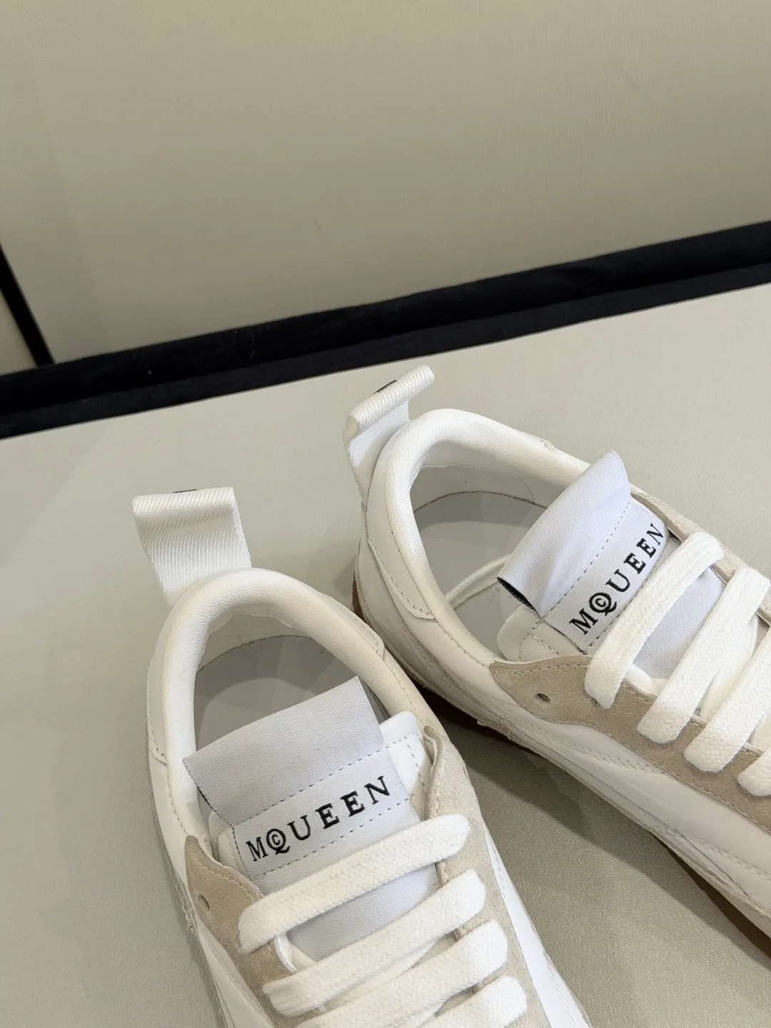 Кроссовки Женские Alexander Mcqueen 1854330