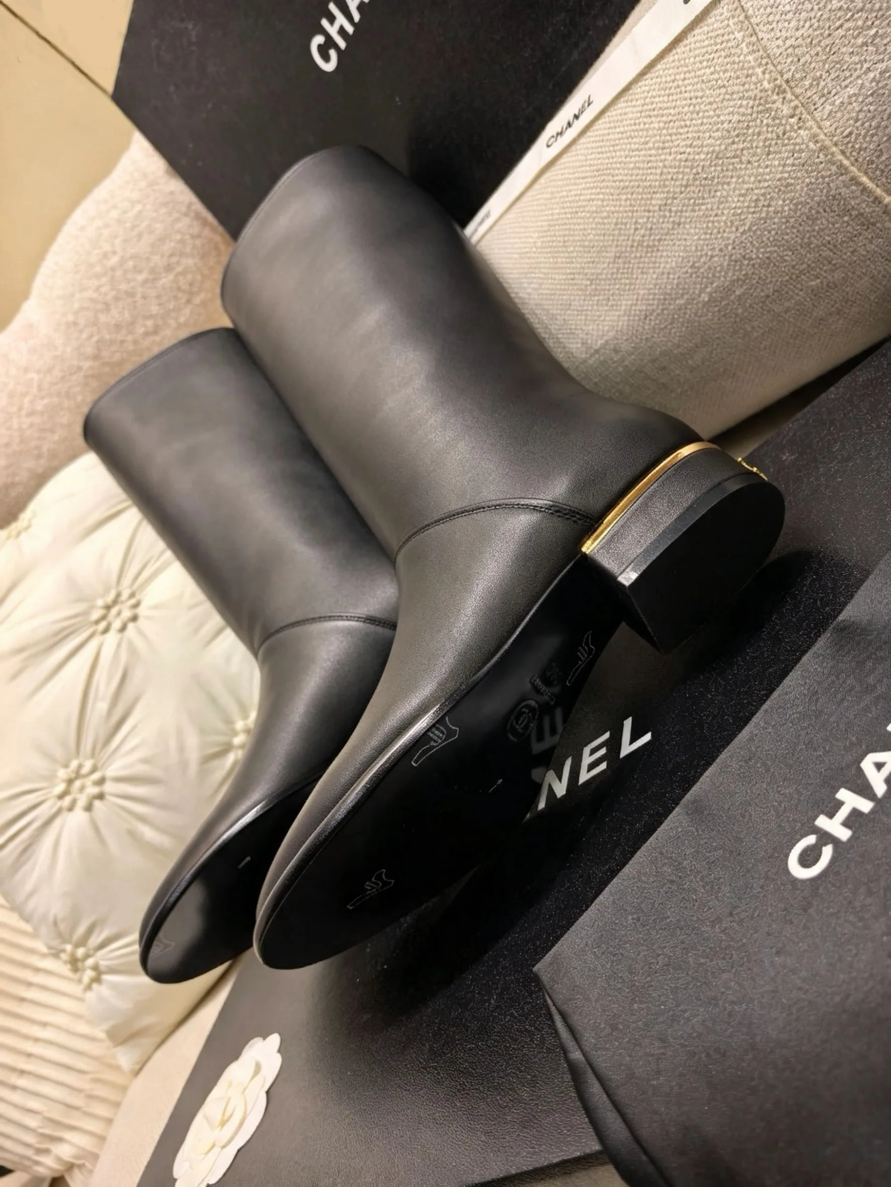Сапоги Женские Chanel 18477598