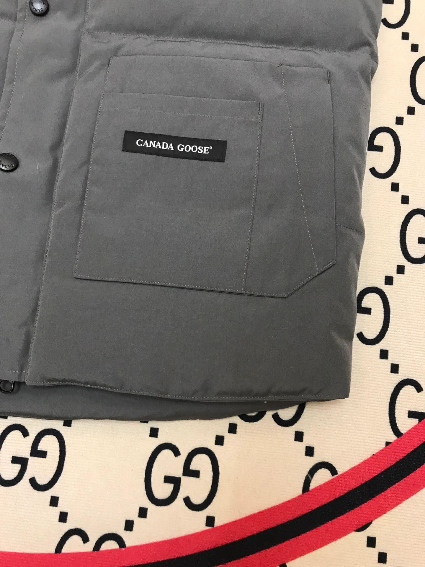 Жилеты Женские Canada Goose 1294364