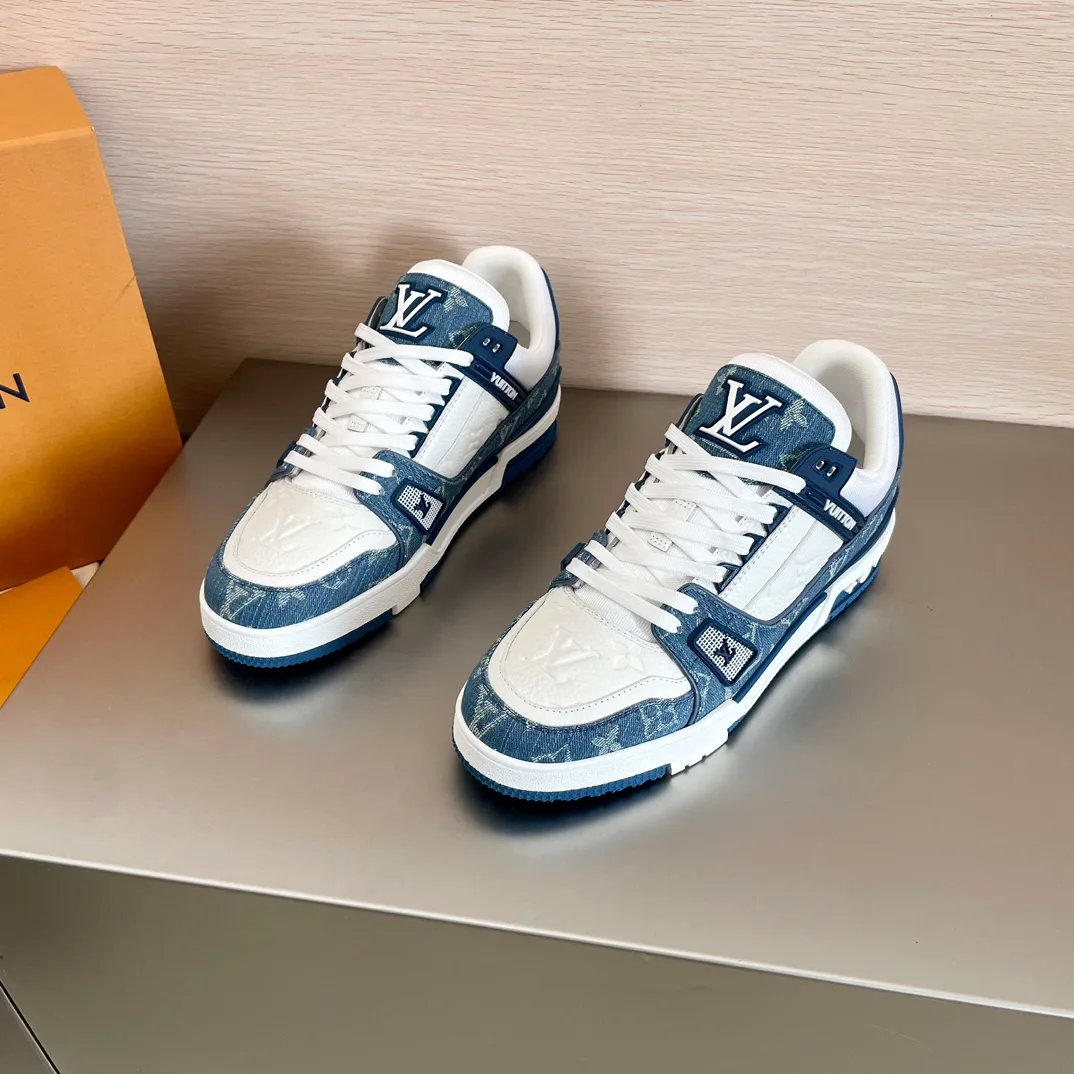 Кроссовки Мужские Louis Vuitton 2556257