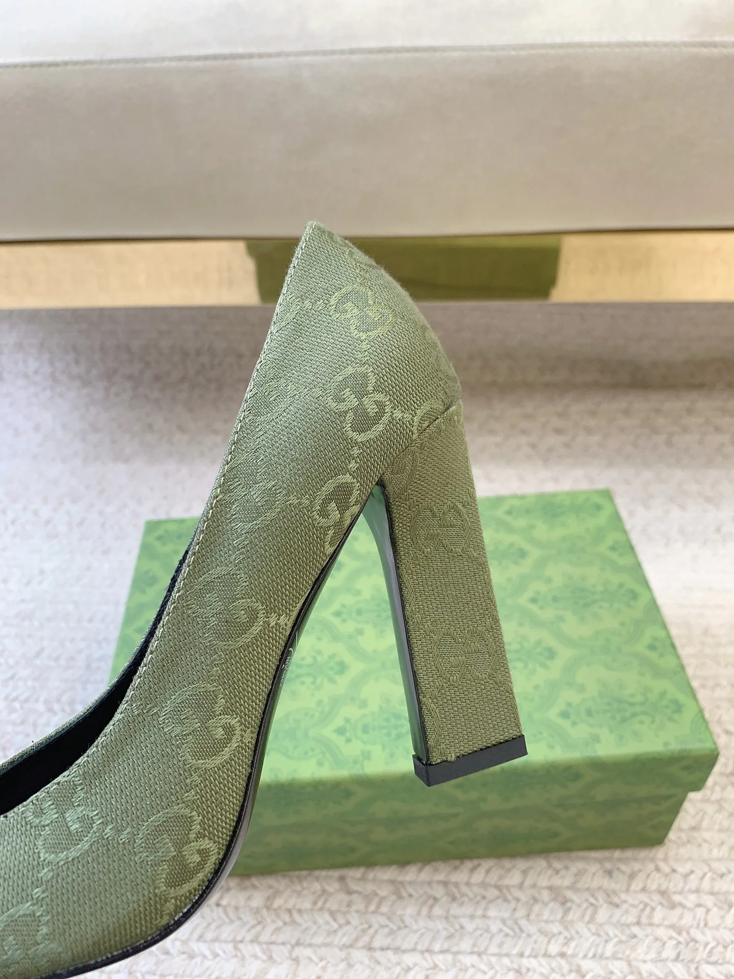 Туфли Женские Gucci 950761