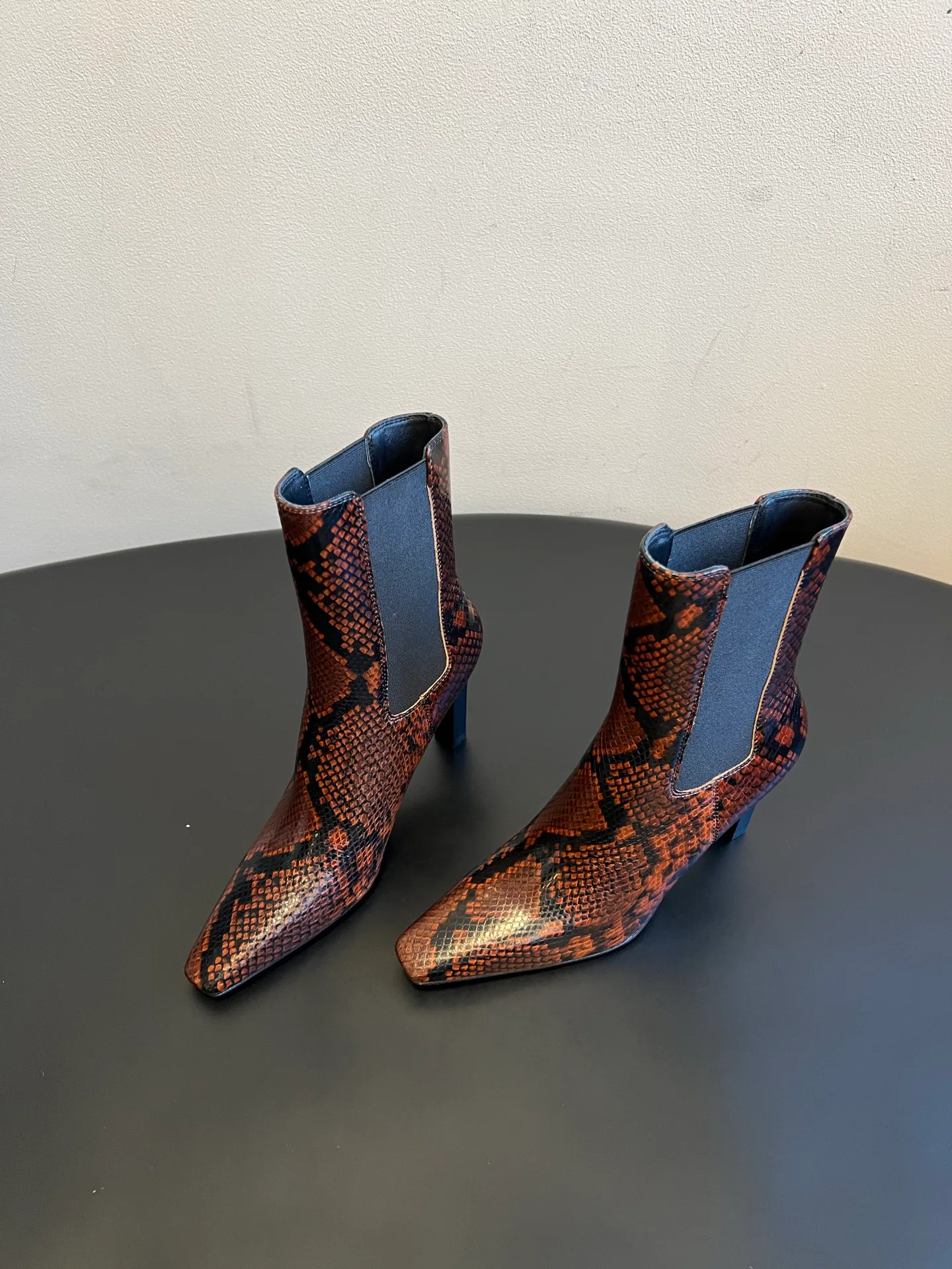 Ботильоны Женские Saint Laurent 19188416
