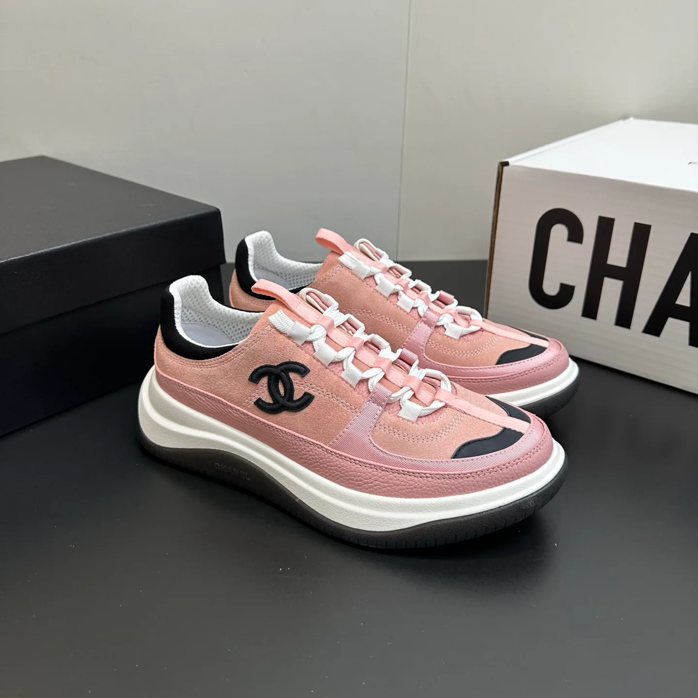 Кроссовки Женские Chanel 1748633