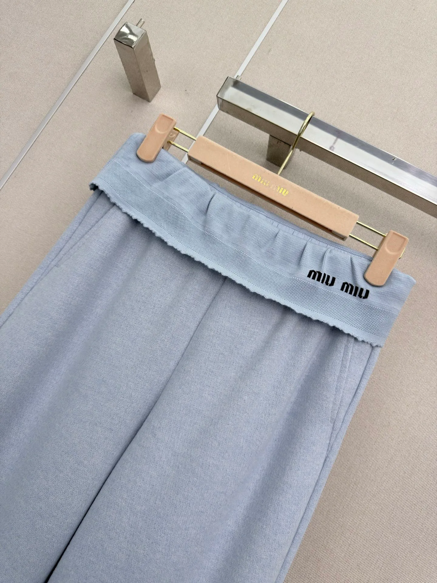 Брюки Женские Miu Miu 18711100