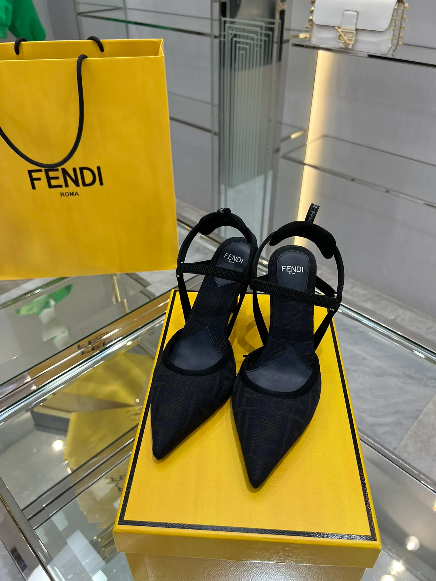 Туфли Женские Fendi 11392