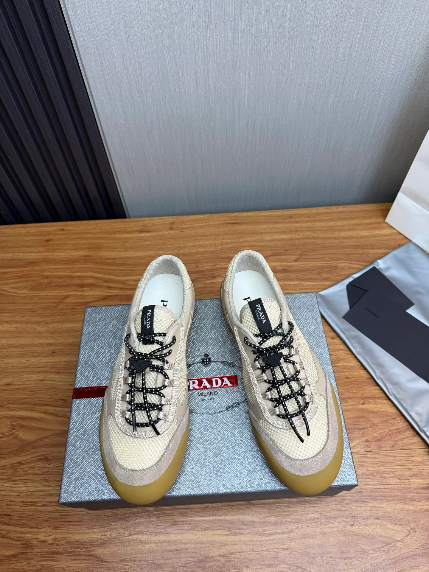 Кроссовки Мужские Prada 13537331