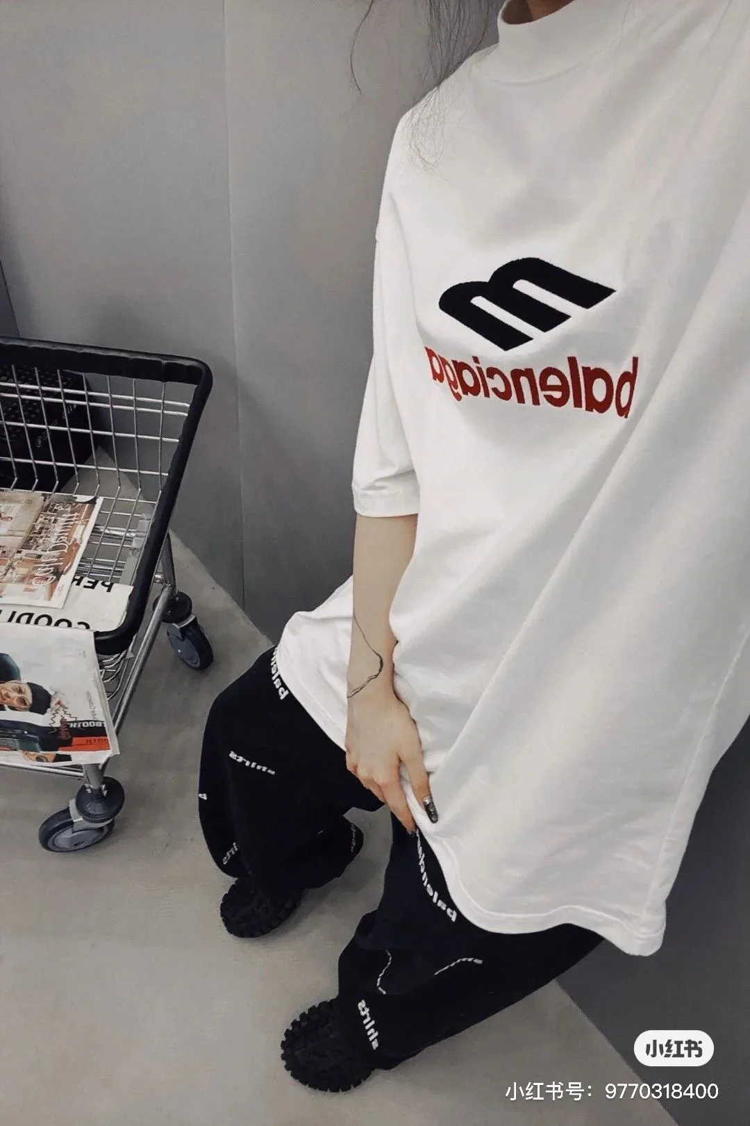 Футболки Женские Balenciaga 30067