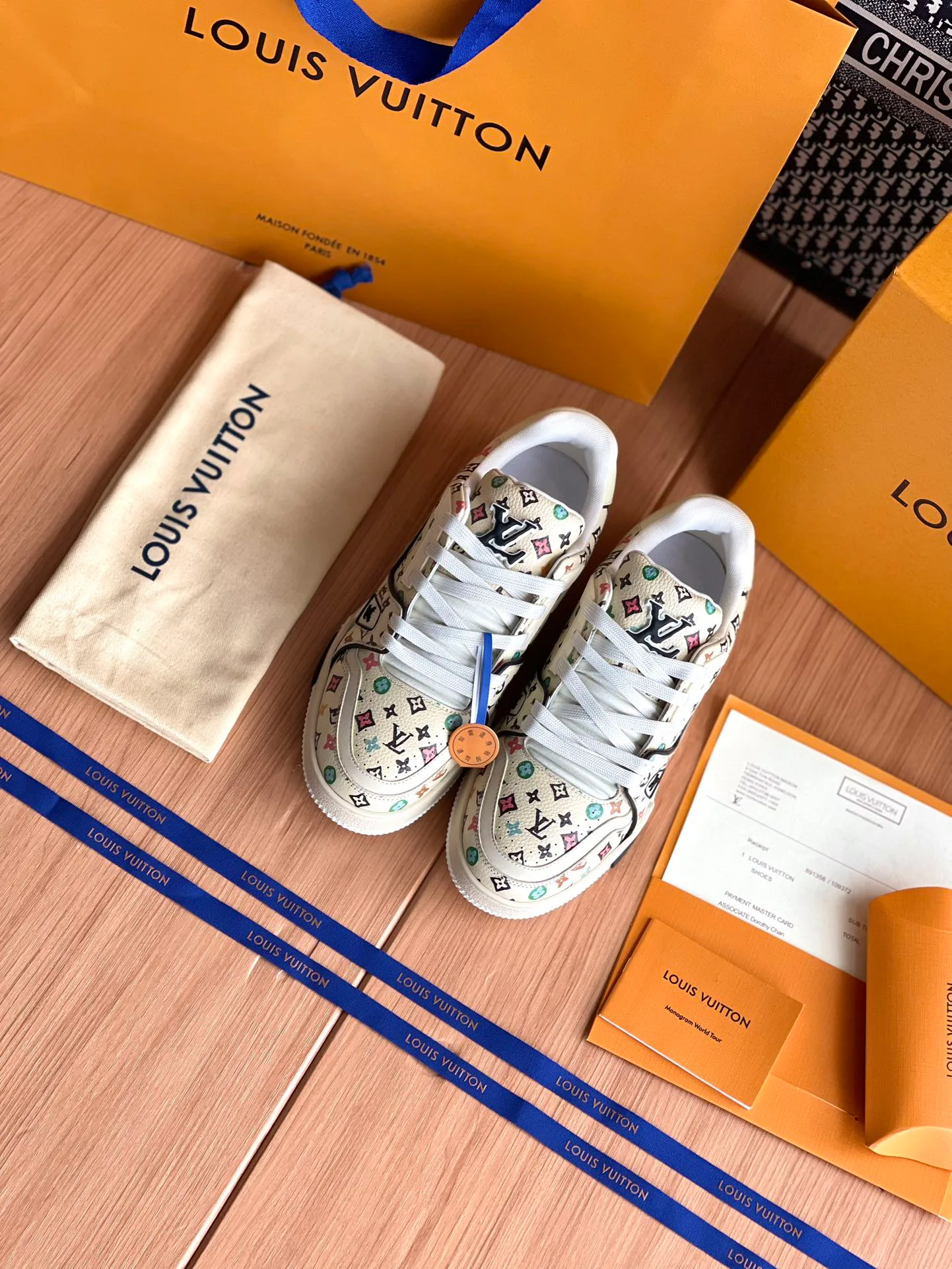 Кроссовки Женские Louis Vuitton 30883