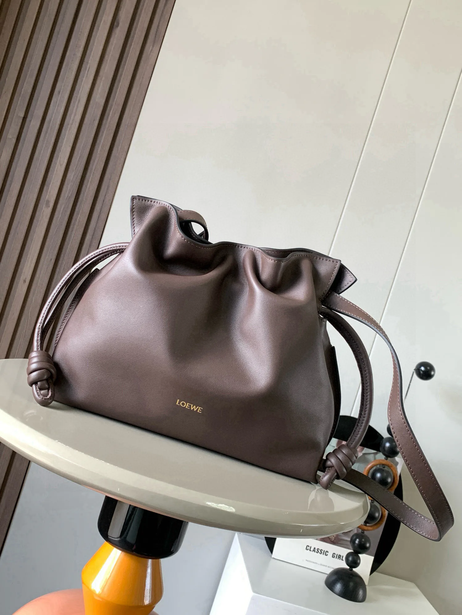 Классические Сумки Женские Loewe 10823944