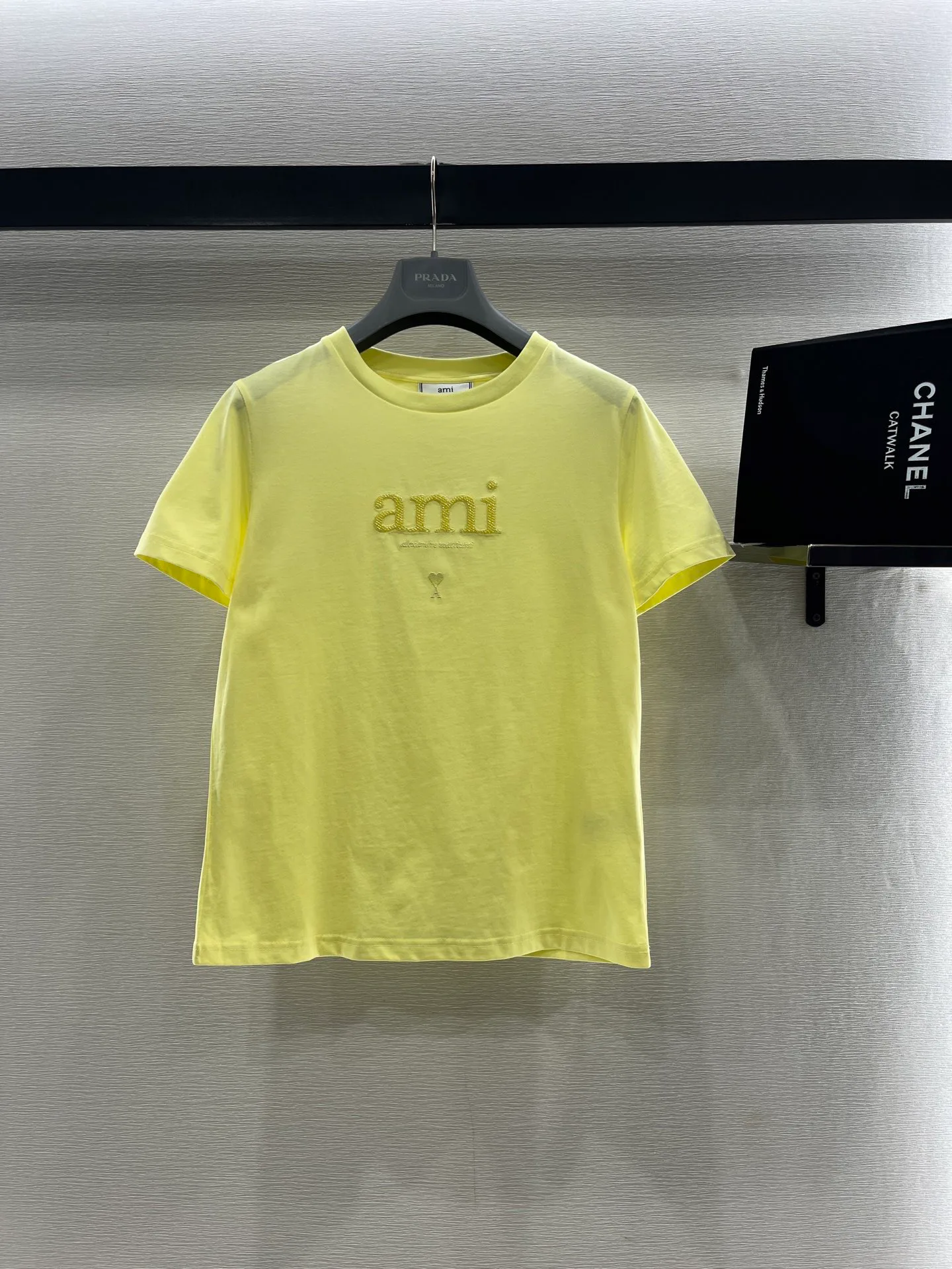 Футболки Женские Ami Paris 1273180