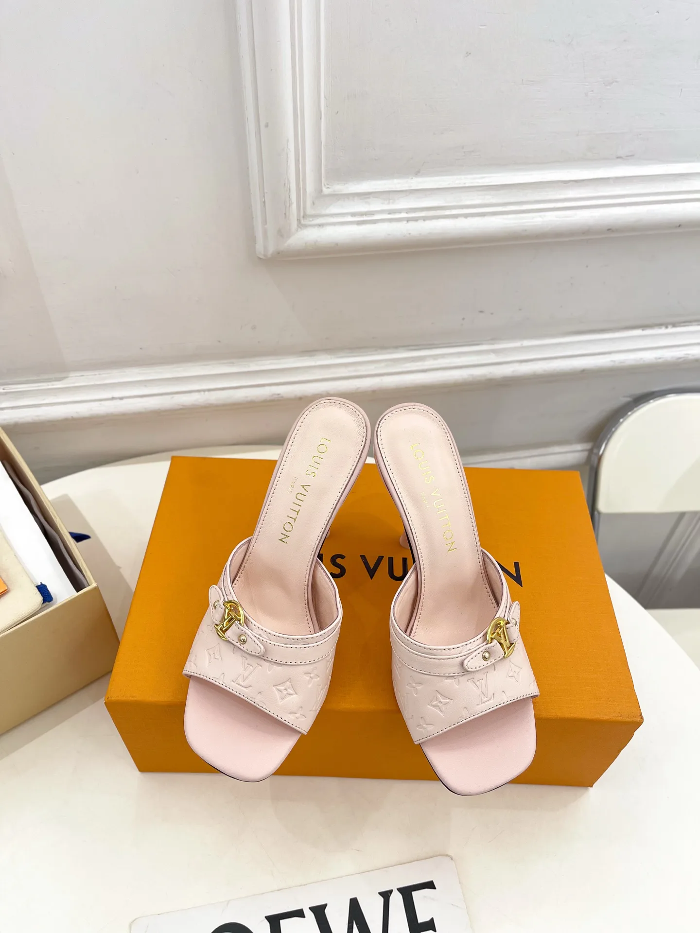 Босоножки Женские Louis Vuitton 496212