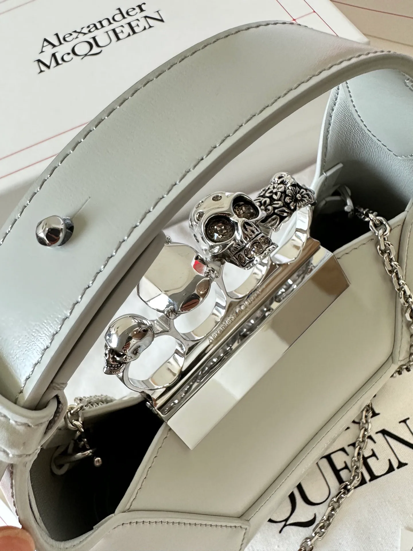 Сумки На Ремне Женские Alexander Mcqueen 11472532