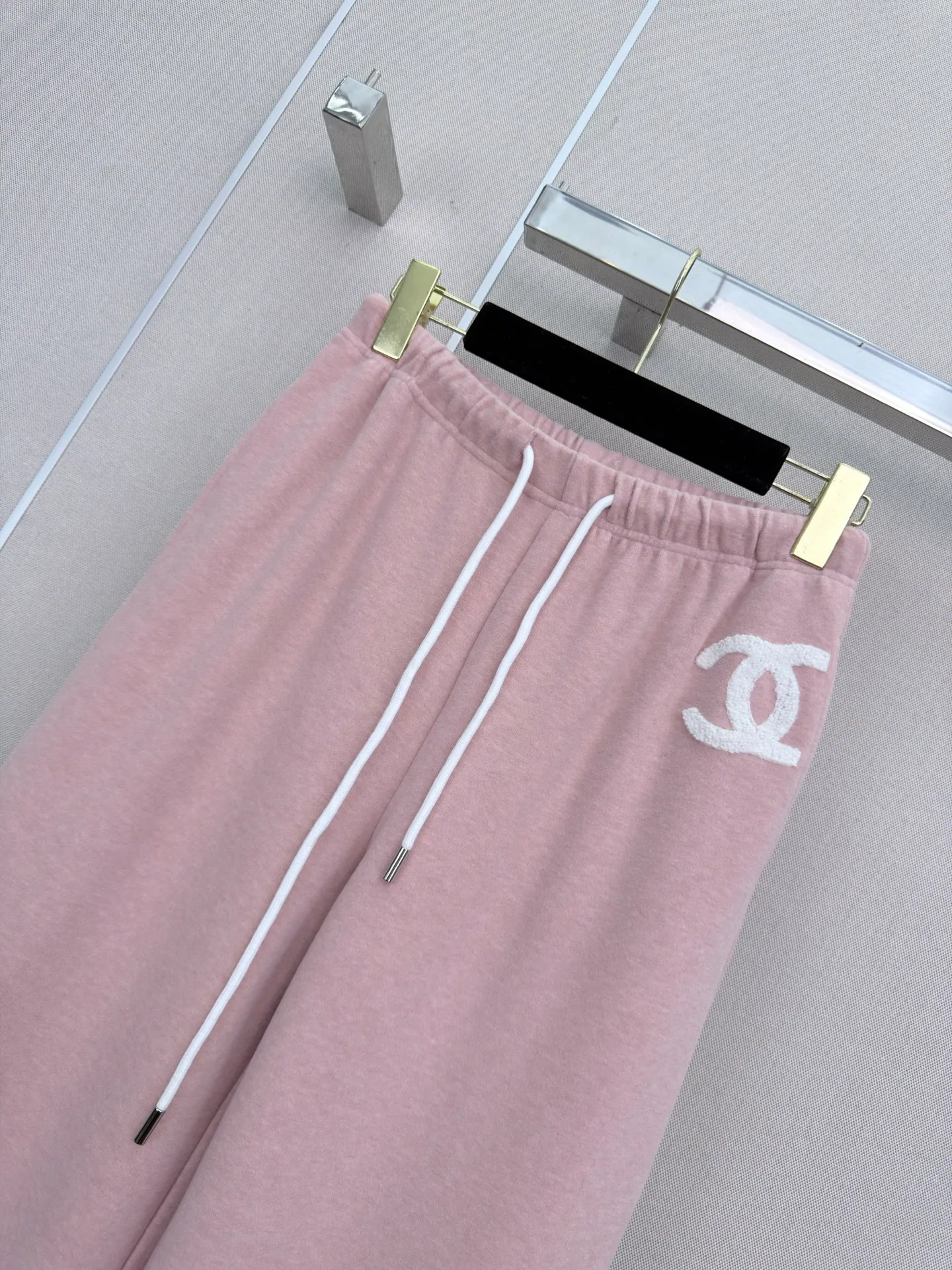 Брюки Женские Chanel 18609601