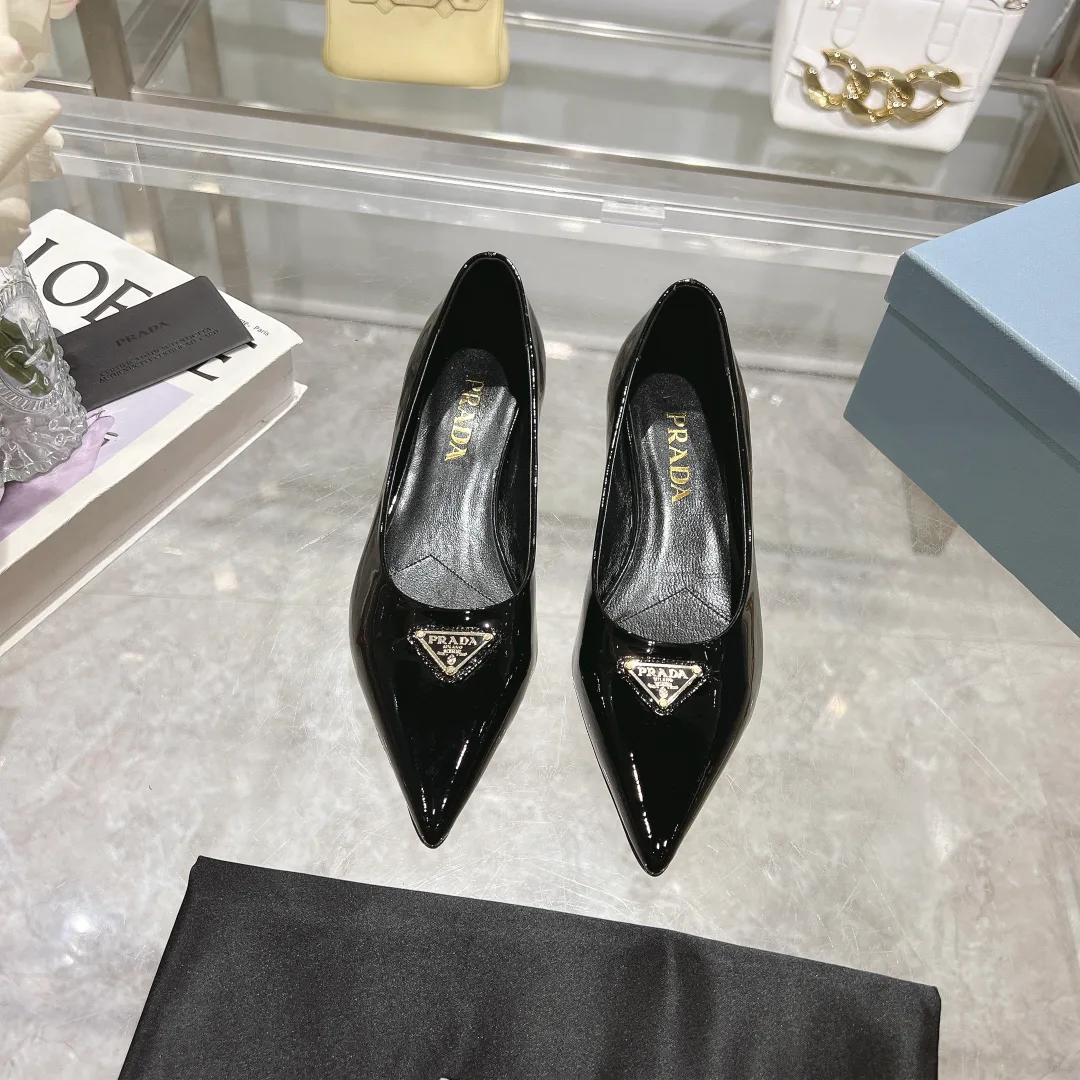 Туфли Женские Prada 11522278