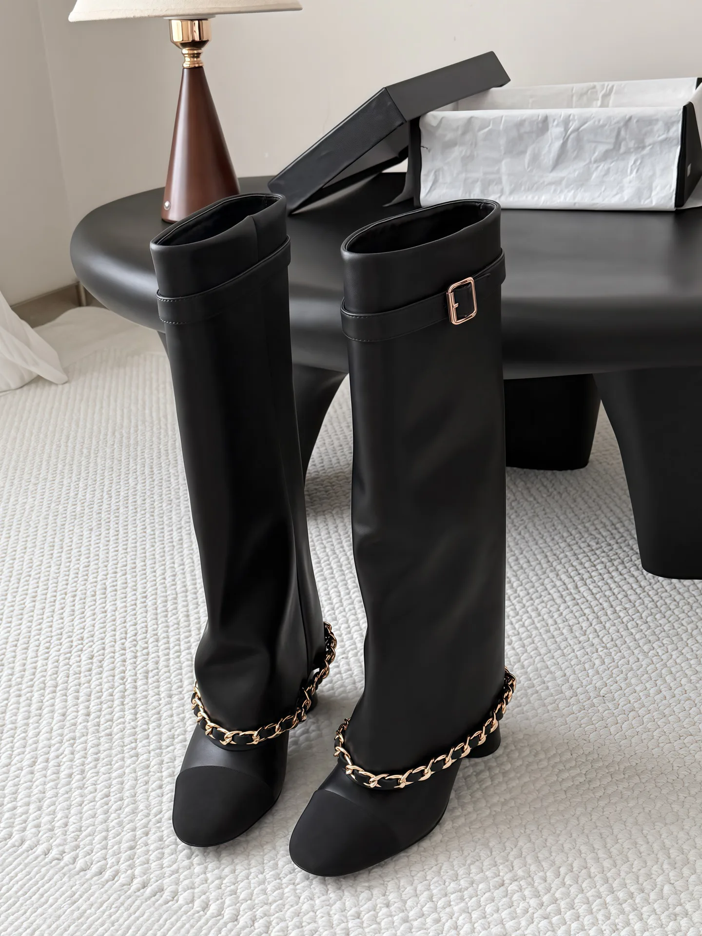 Сапоги Женские Chanel 18154330