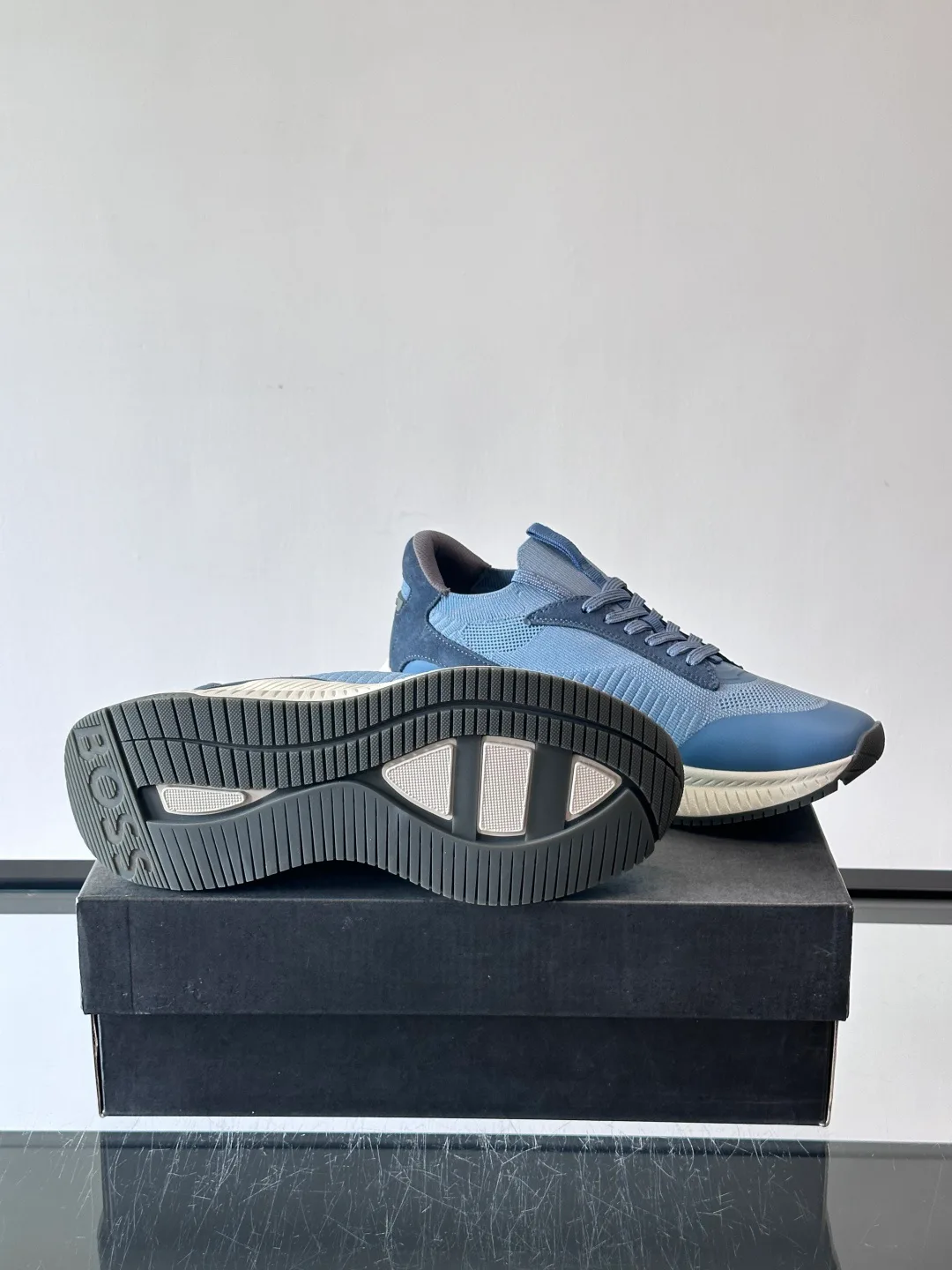 Кроссовки Мужские Hugo Boss 829866