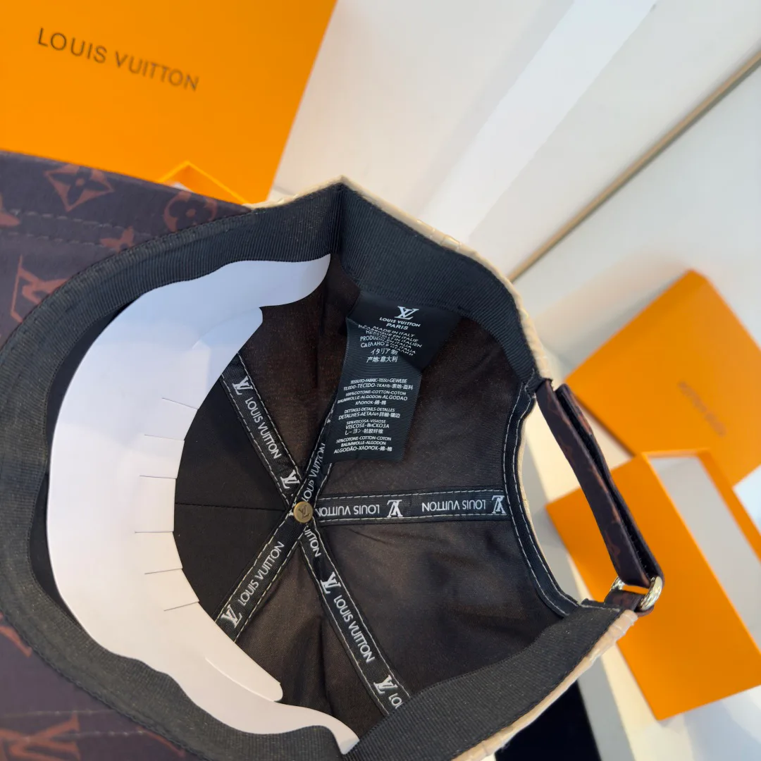 Головные Уборы Louis Vuitton 11416648