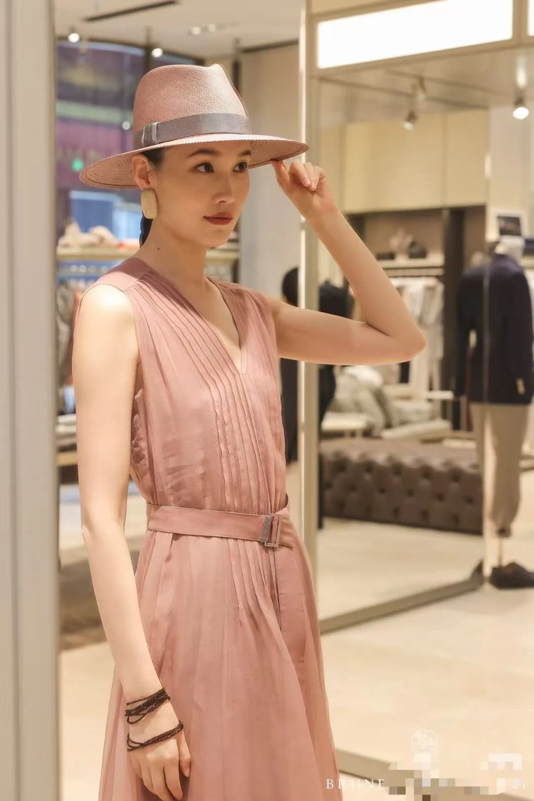 Платья Женские Brunello Cucinelli 11213136