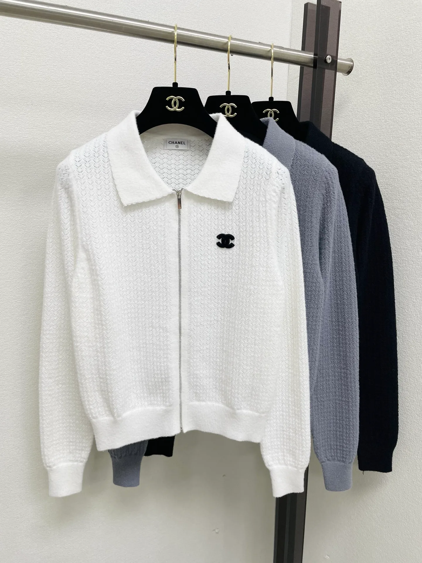 Джемперы И Свитеры Женские Chanel 18138630