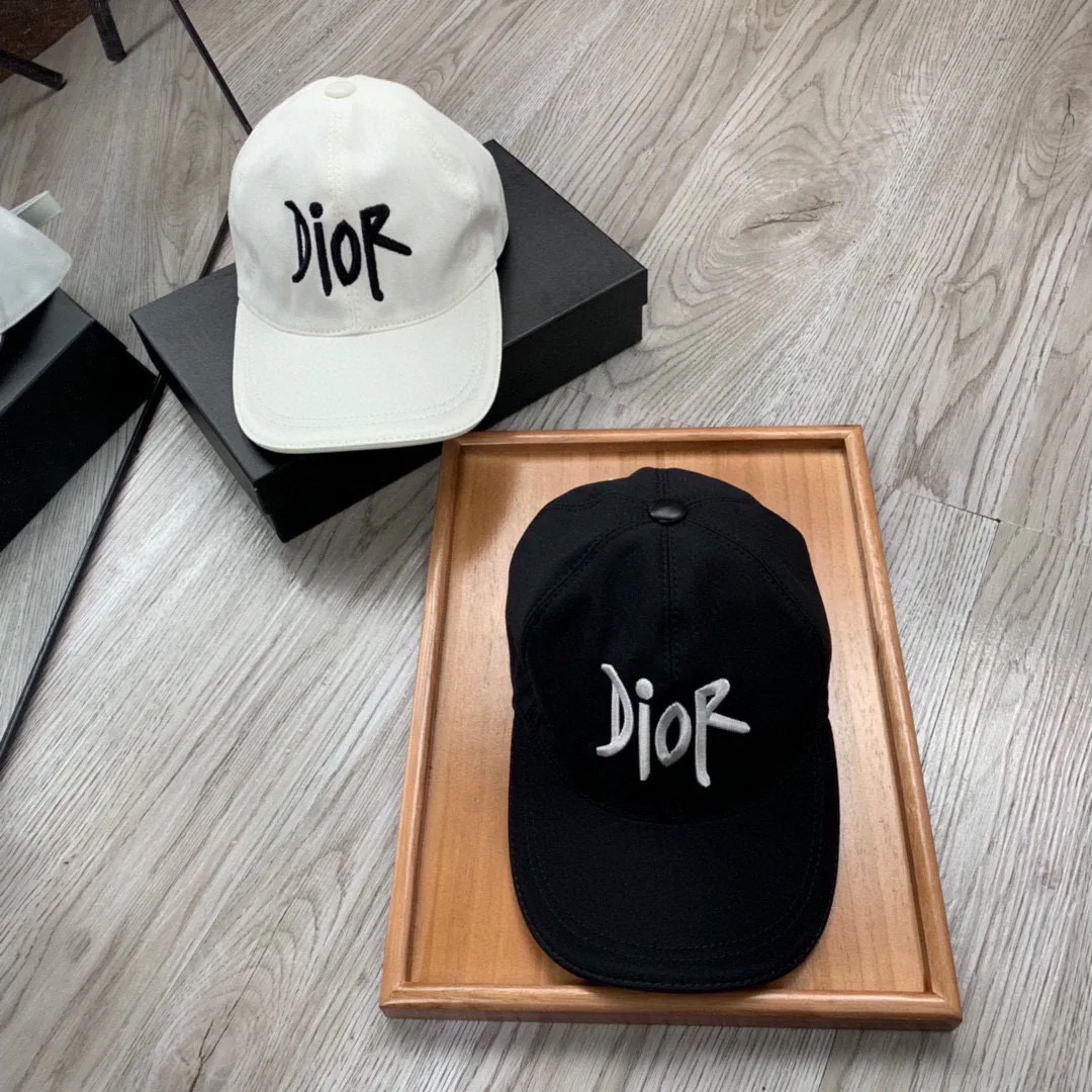 Головные Уборы Christian Dior 12882079