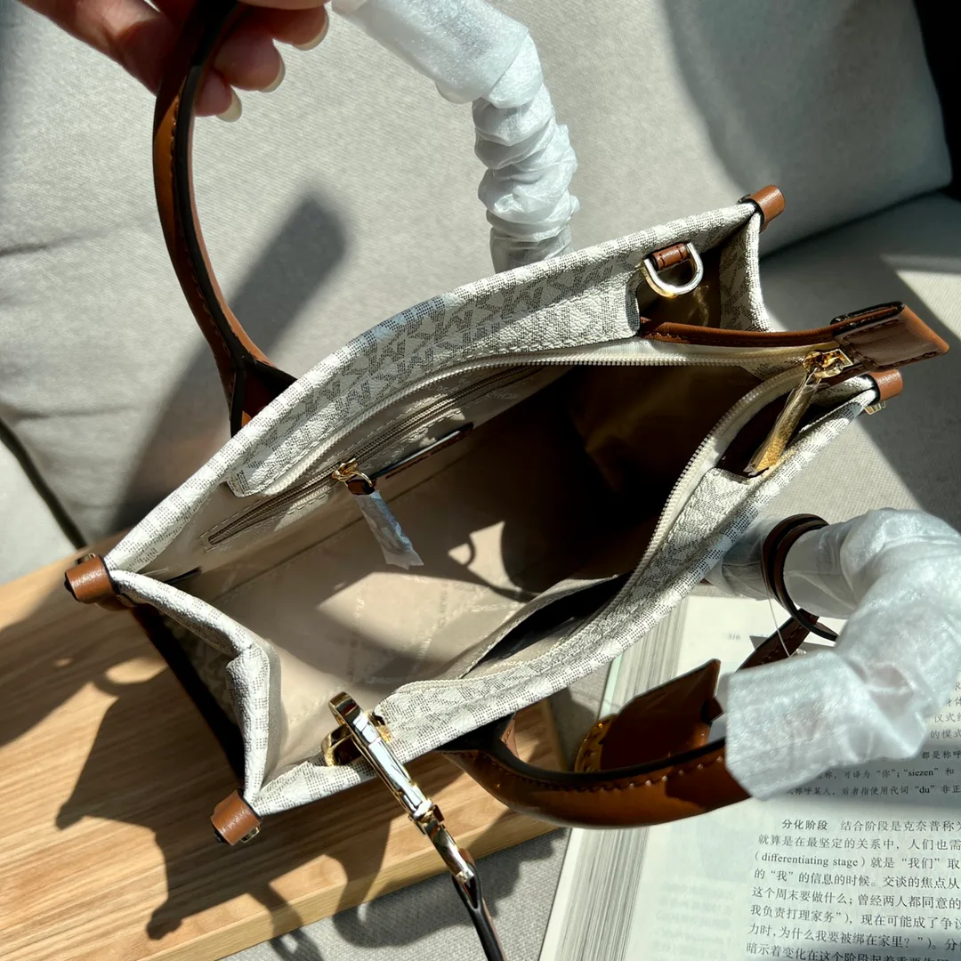 Сумки На Ремне Женские Michael Kors 803347