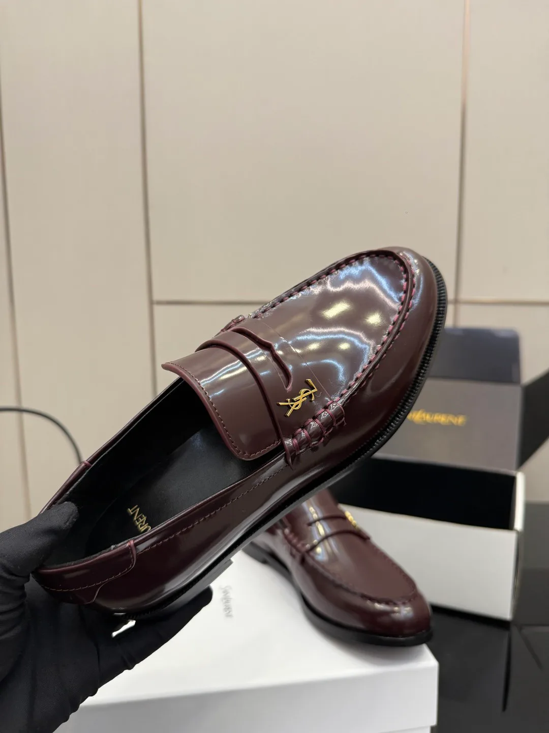 Лоферы И Мокасины Женские Saint Laurent 1091900