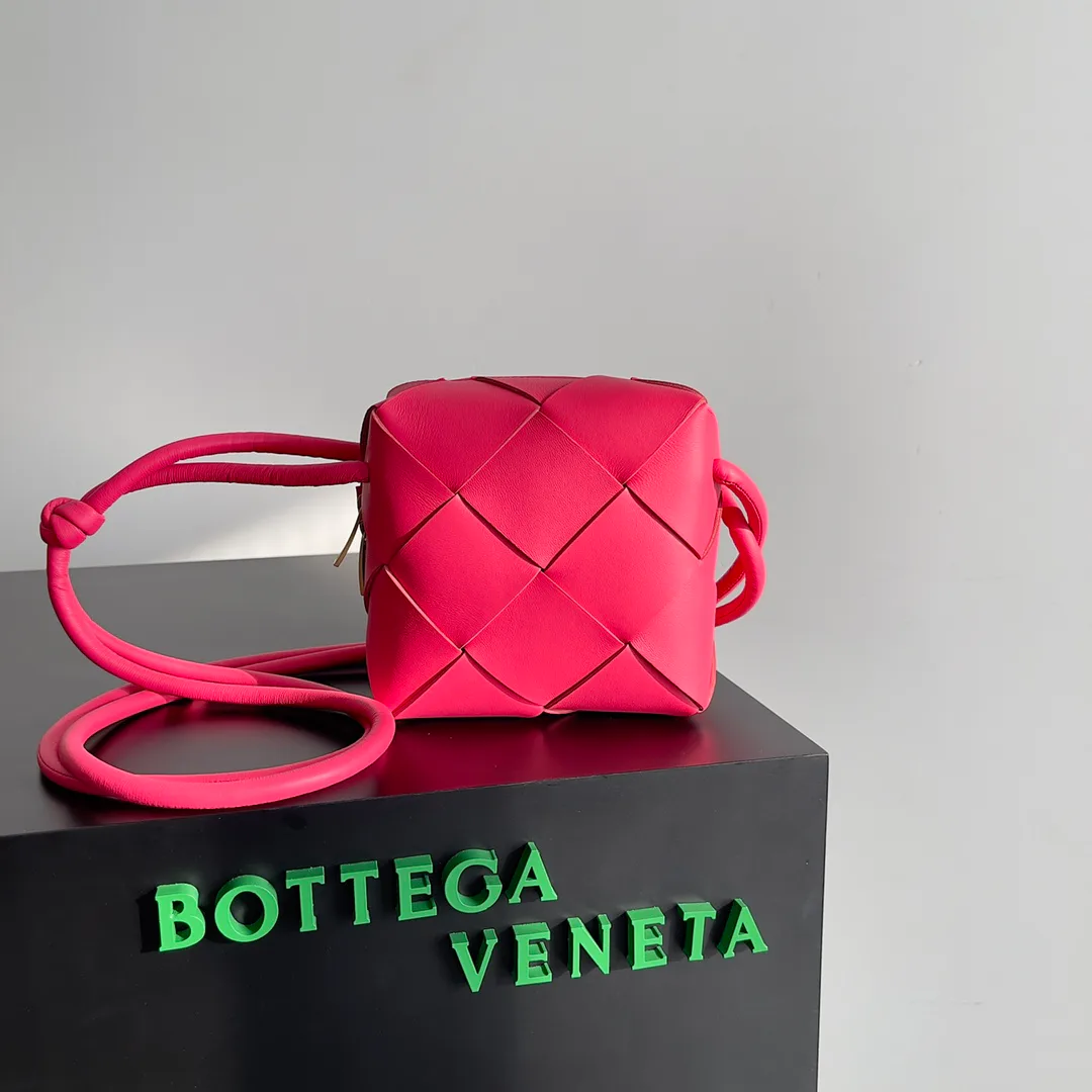 Классические Сумки Женские Bottega Veneta 17434803