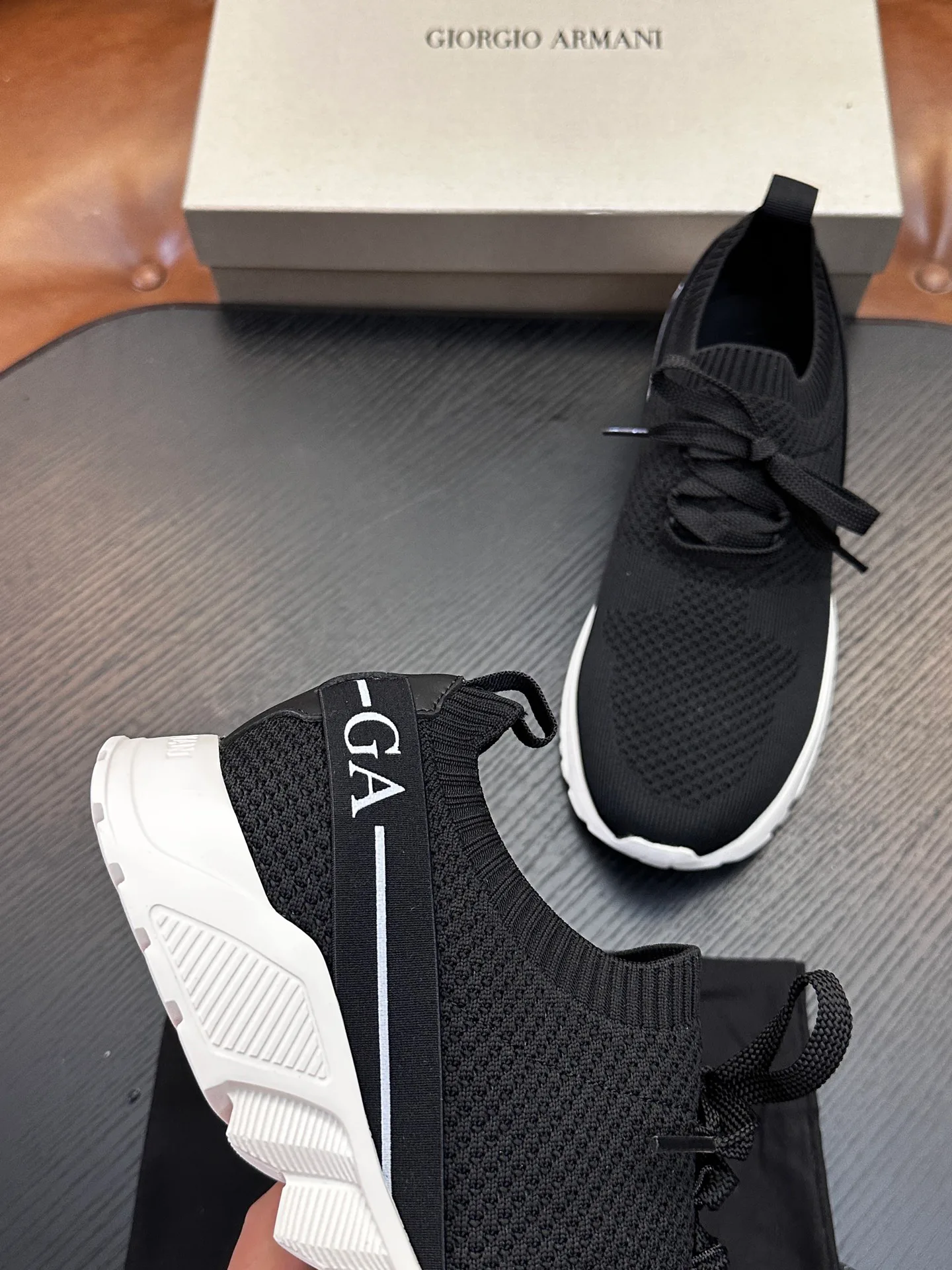 Кроссовки Мужские Armani 11767955