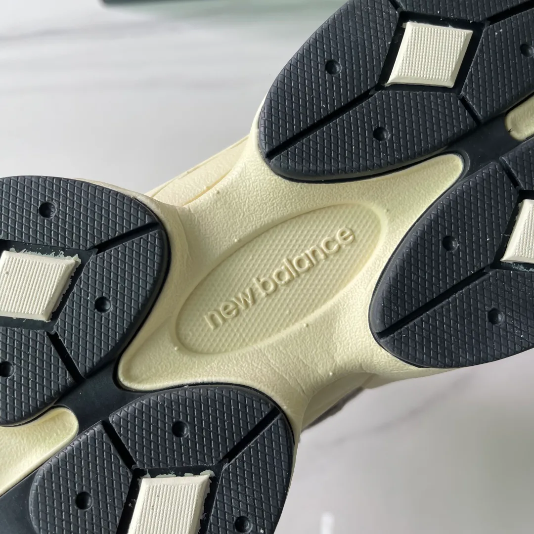 Кроссовки Мужские New Balance 18785