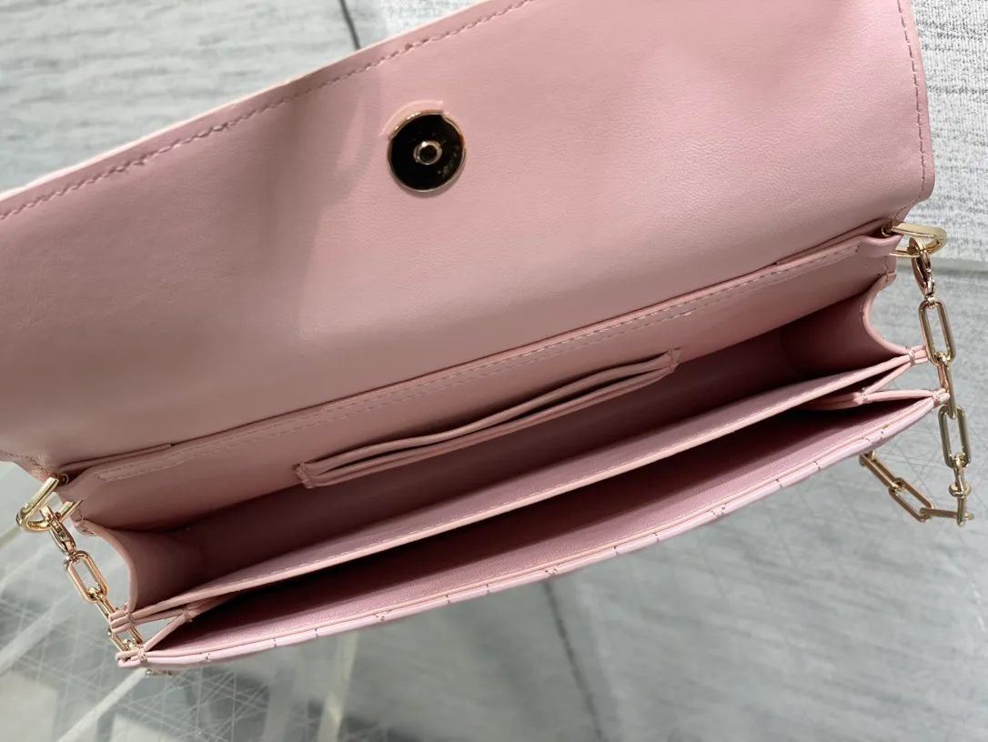 Клатчи Женские Christian Dior 11630148