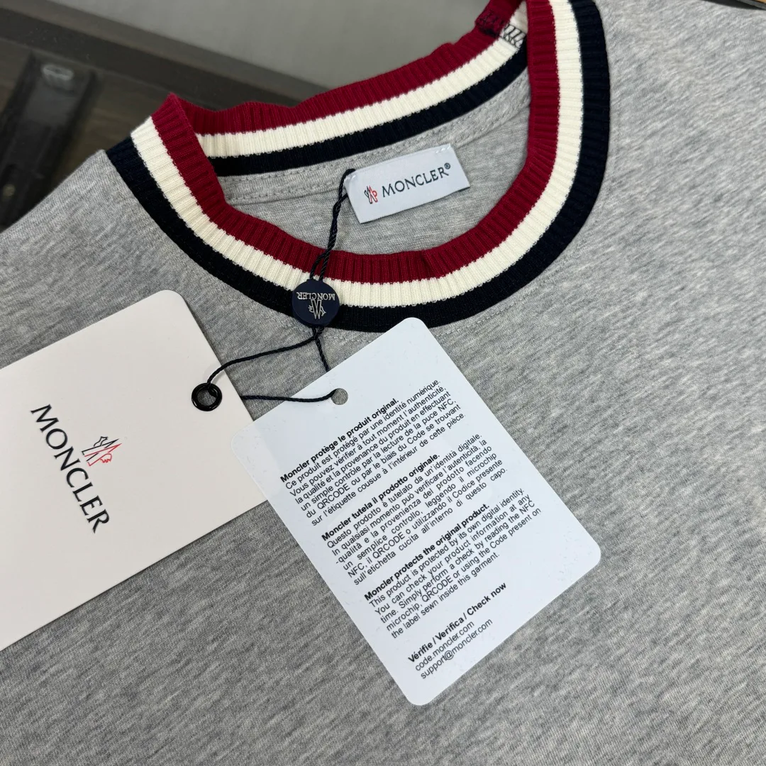 Футболки Мужские Moncler 11190419